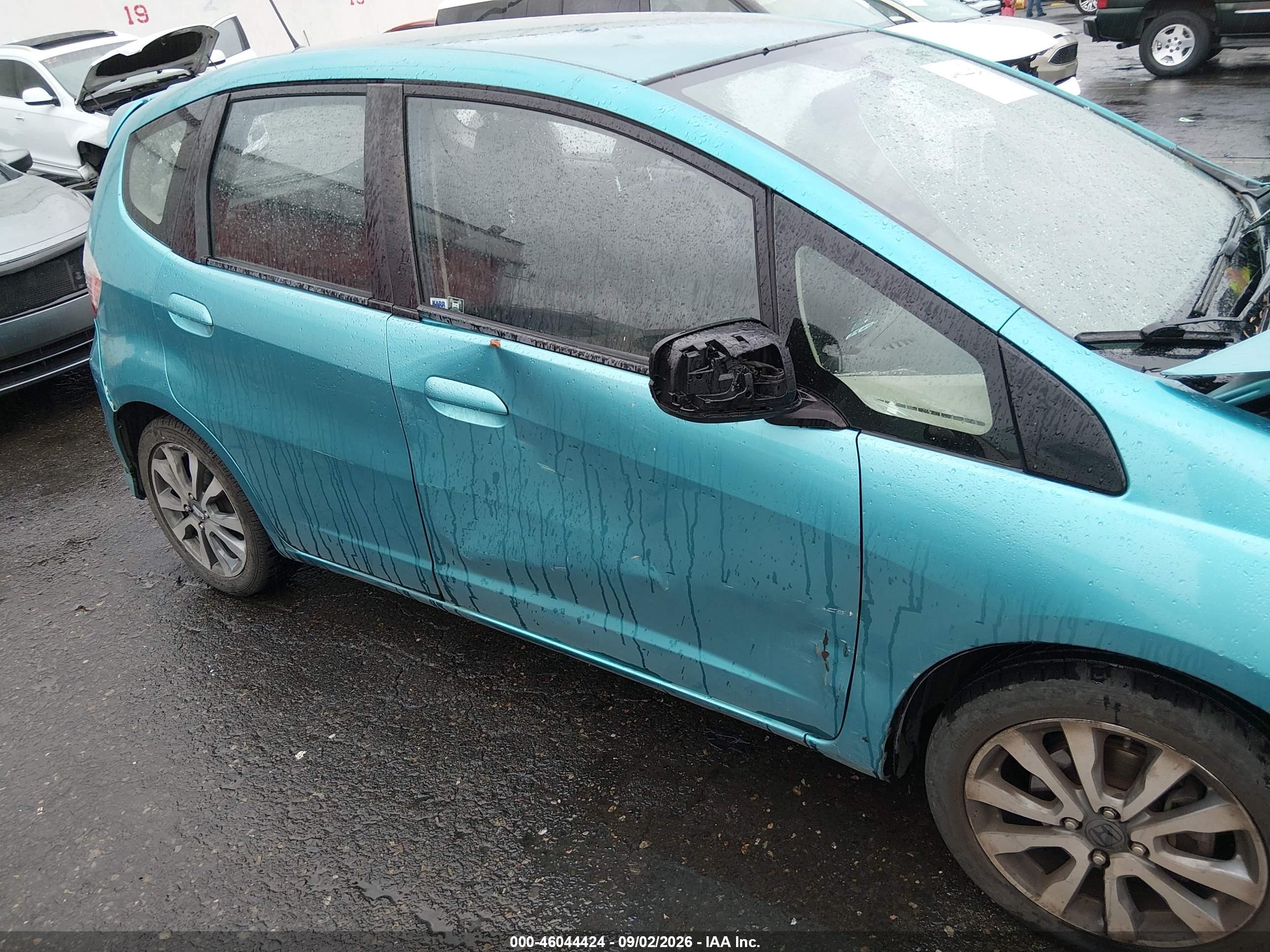 2013 Honda Fit Sport Teal vin: JHMGE8H58DC006985