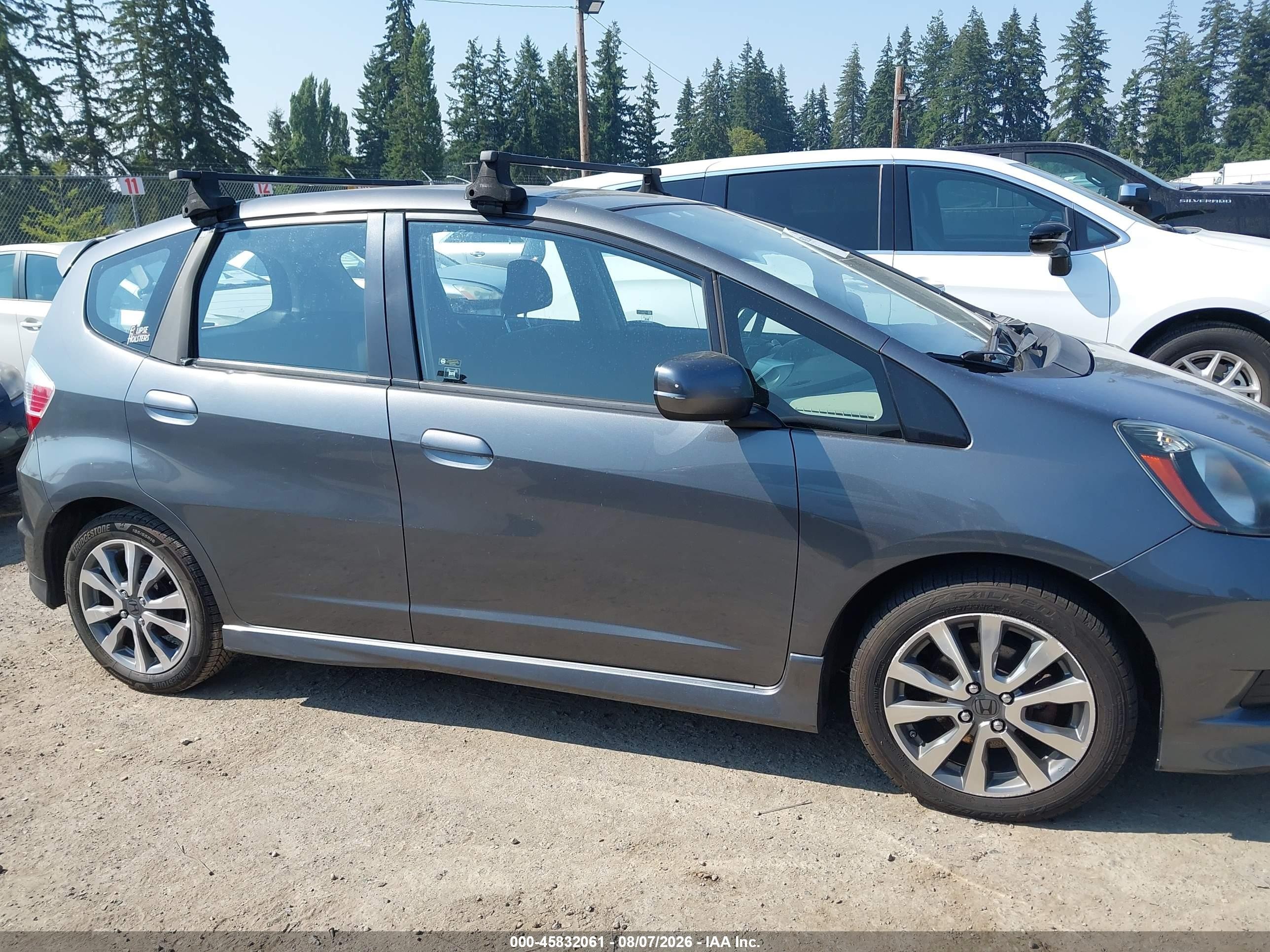2013 Honda Fit Sport Серый vin: JHMGE8H58DC010017