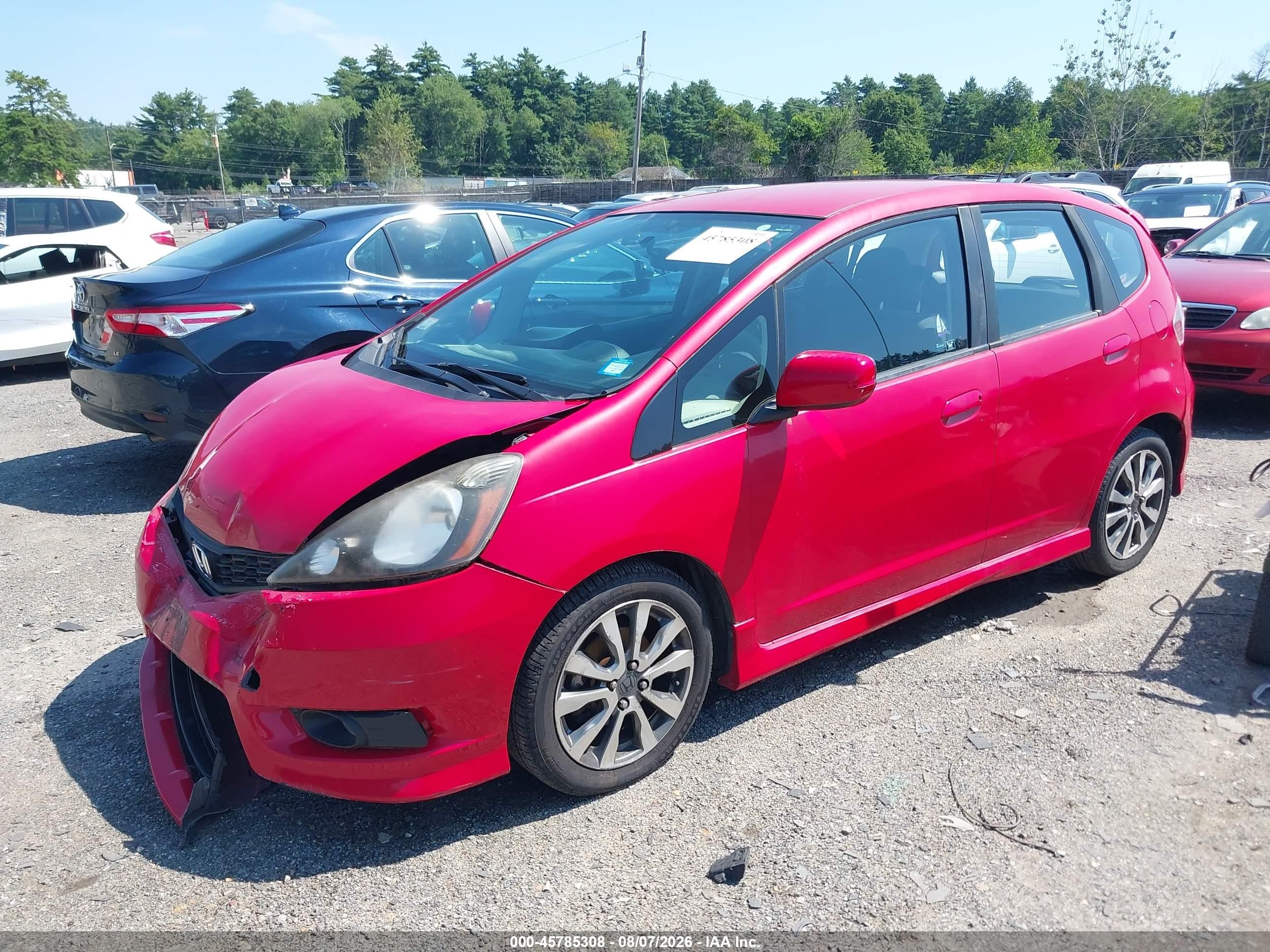 2013 Honda Fit Sport Red vin: JHMGE8H58DC073098