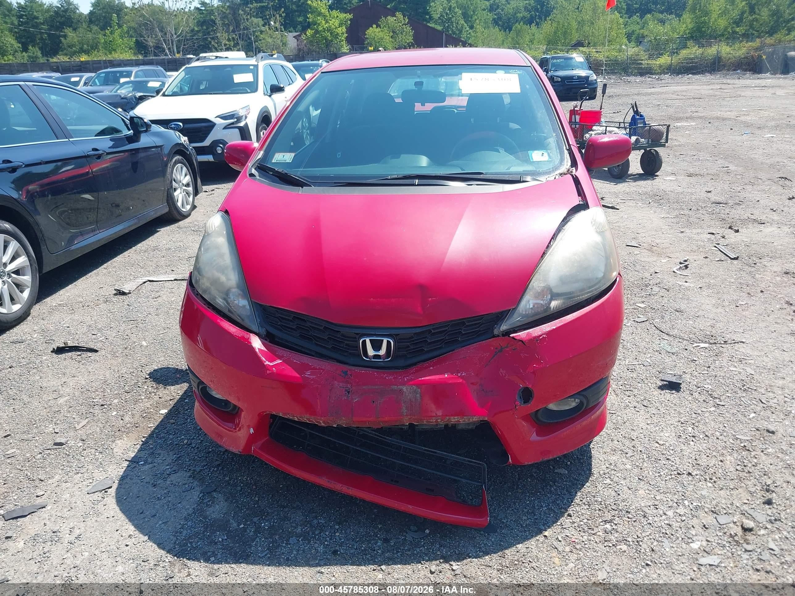 2013 Honda Fit Sport Red vin: JHMGE8H58DC073098