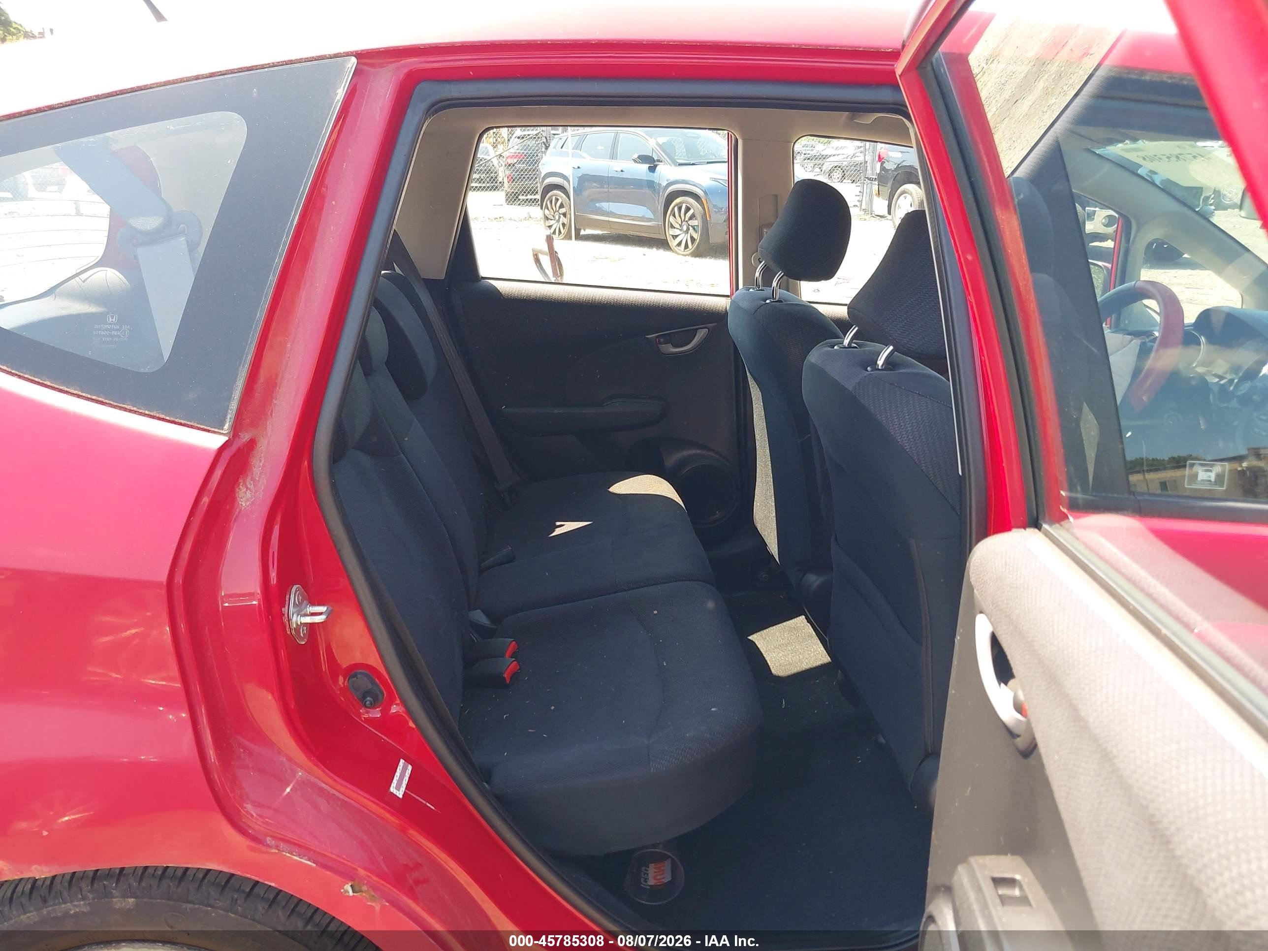 2013 Honda Fit Sport Red vin: JHMGE8H58DC073098