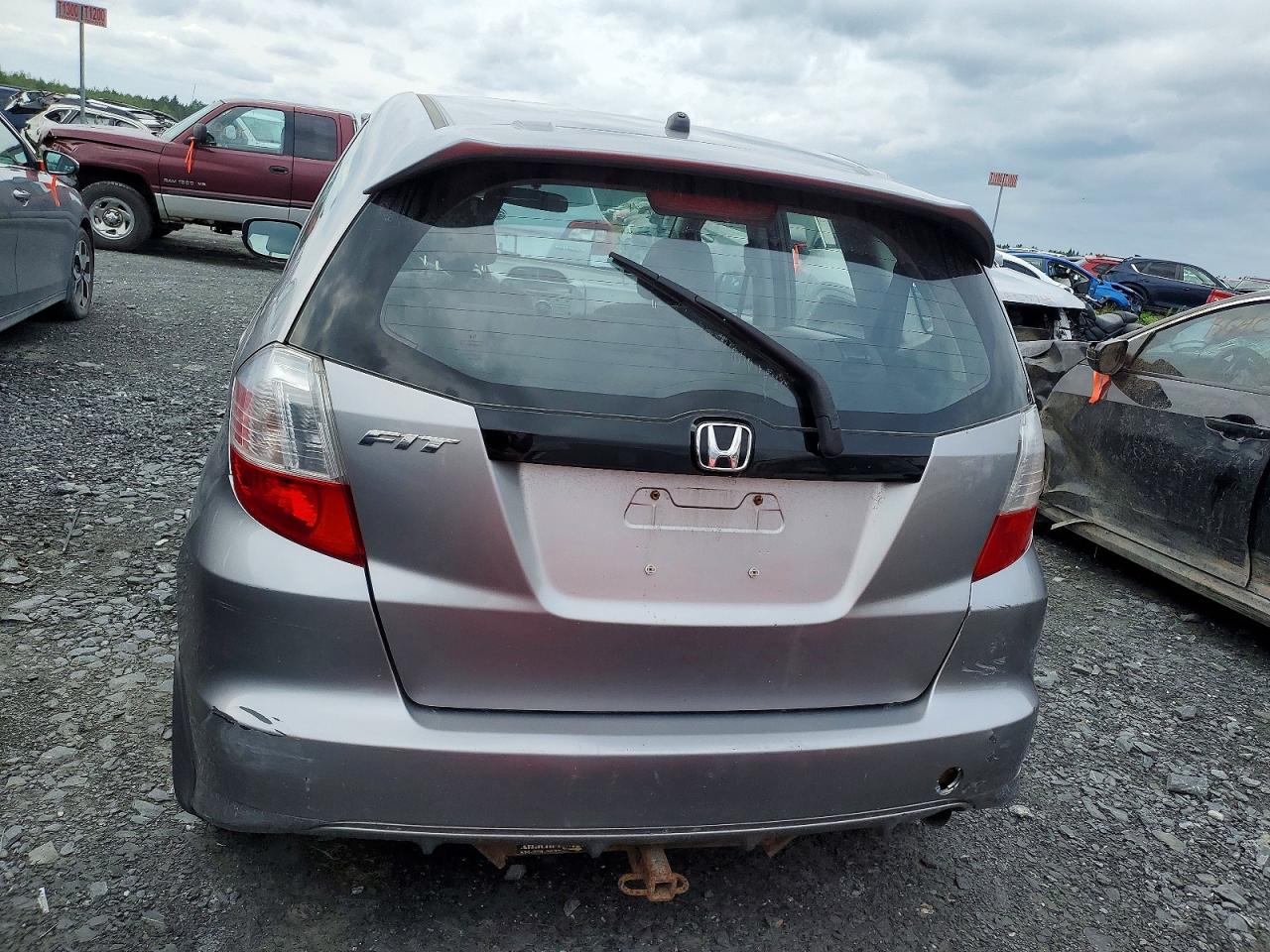 2010 Honda Fit Lx Серый vin: JHMGE8H59AS800976