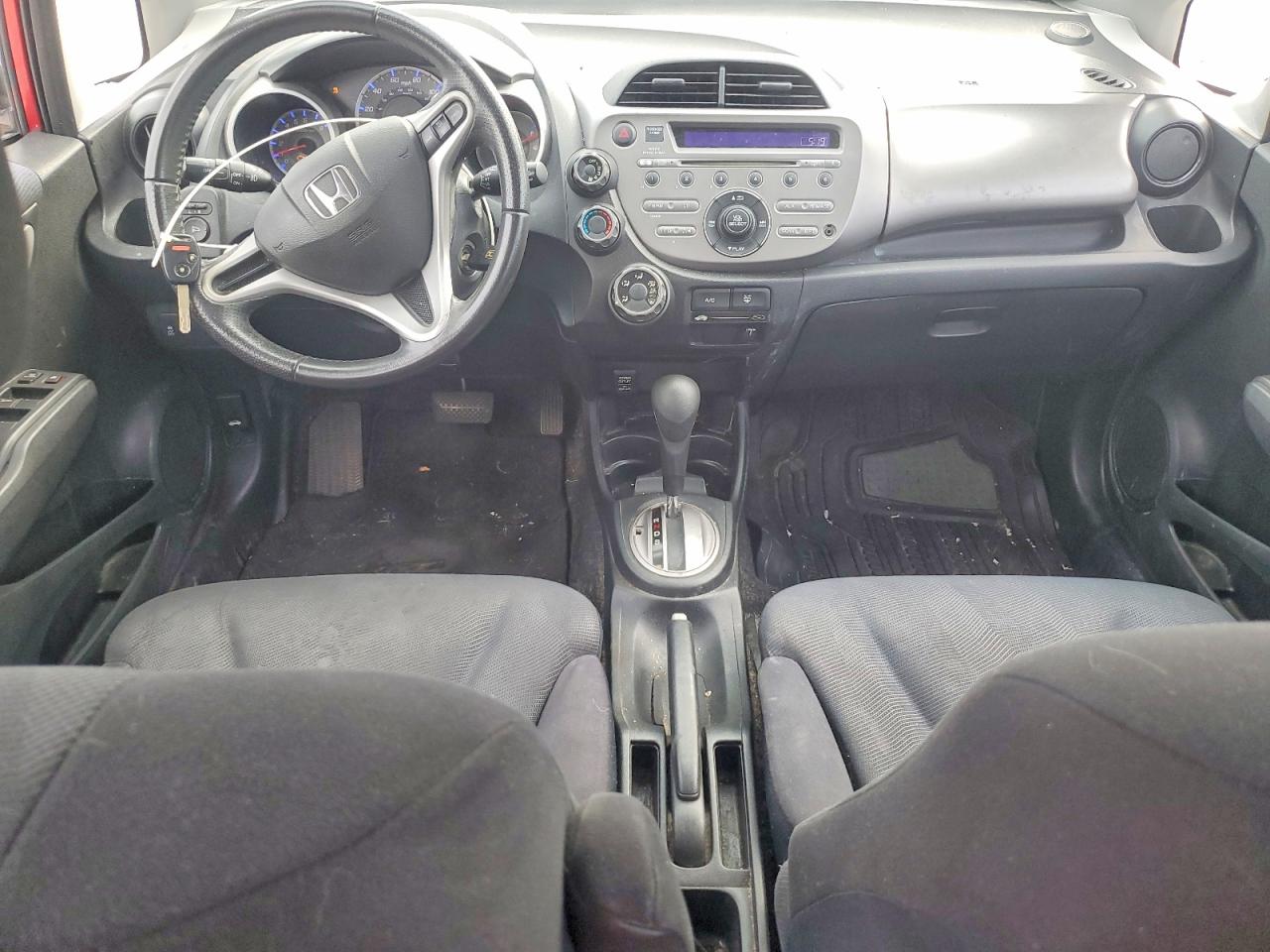 2011 Honda Fit Sport Красный vin: JHMGE8H59BC026644
