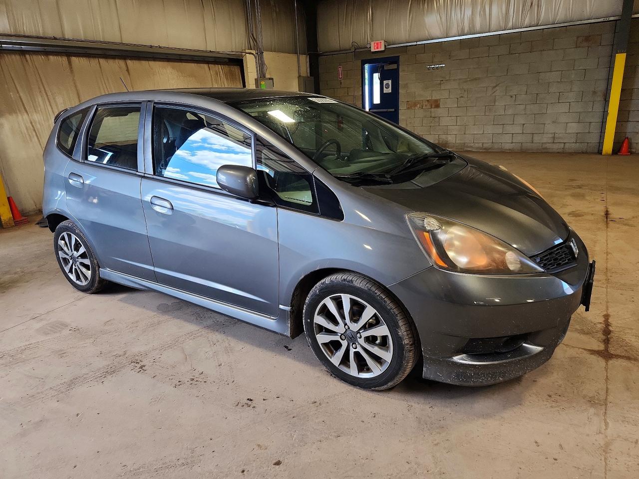 2012 Honda Fit Sport Charcoal vin: JHMGE8H59CC016374