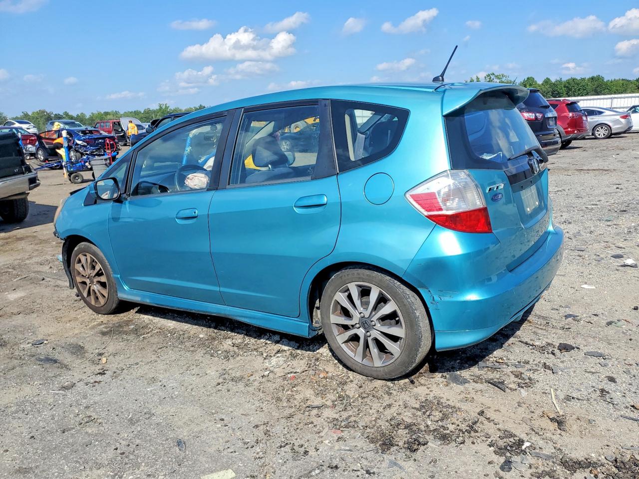 2013 Honda Fit Sport Turquoise vin: JHMGE8H59DC000970