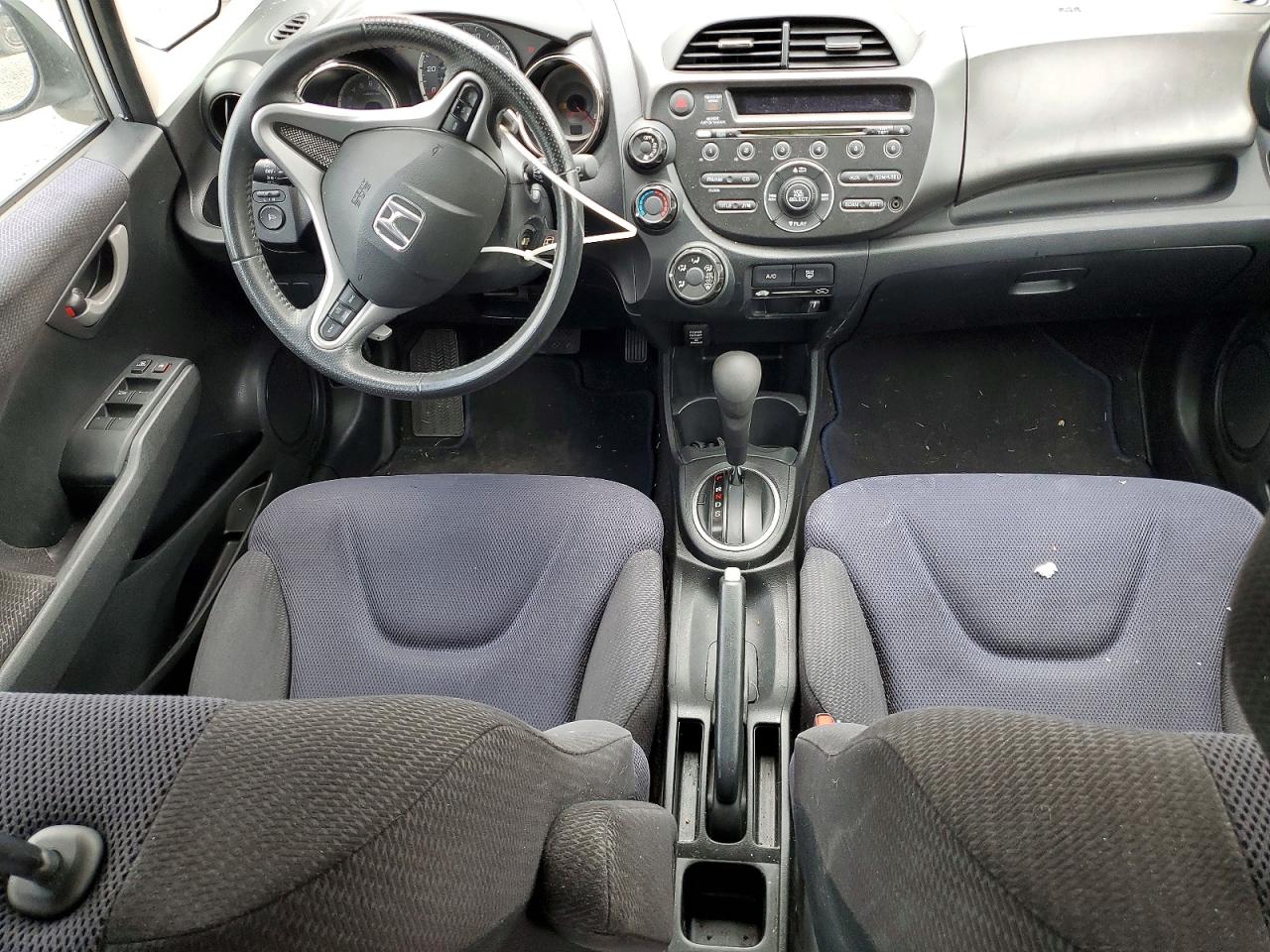 2013 Honda Fit Sport Silver vin: JHMGE8H59DC014660