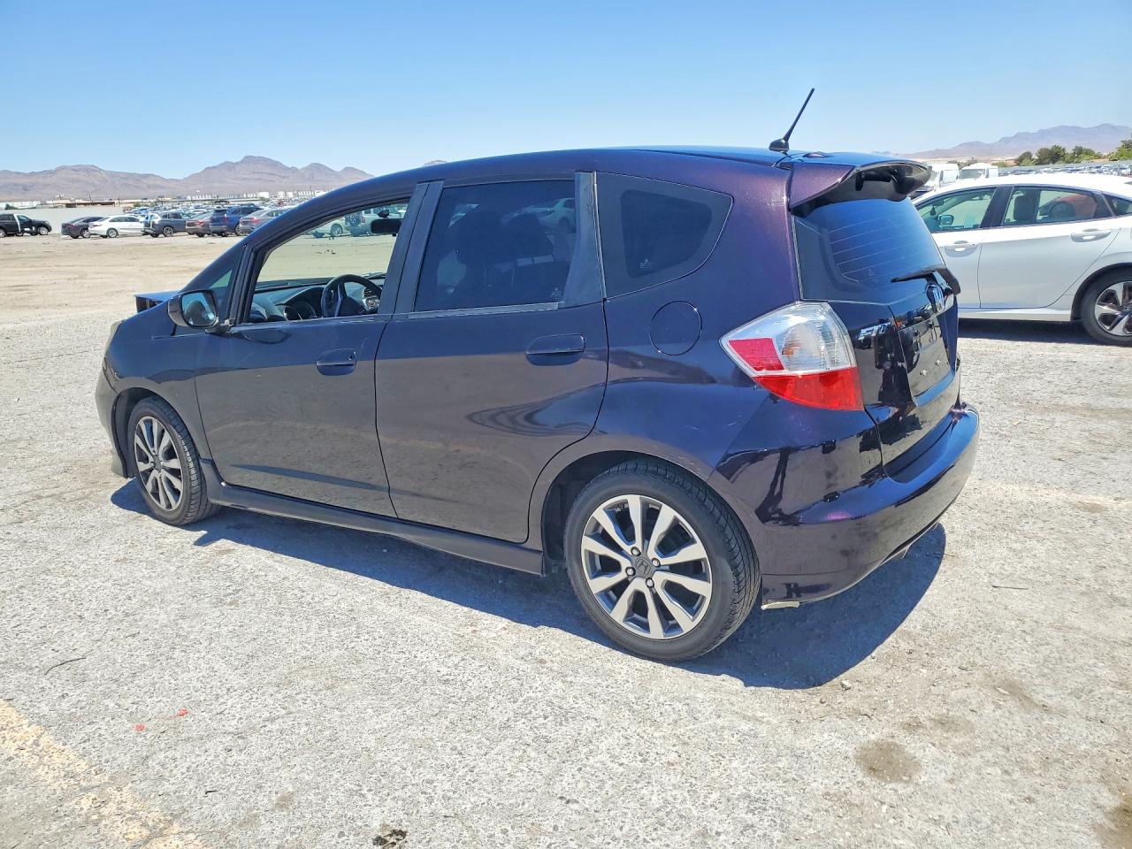 2013 Honda Fit Sport Фиолетовый vin: JHMGE8H59DC019552