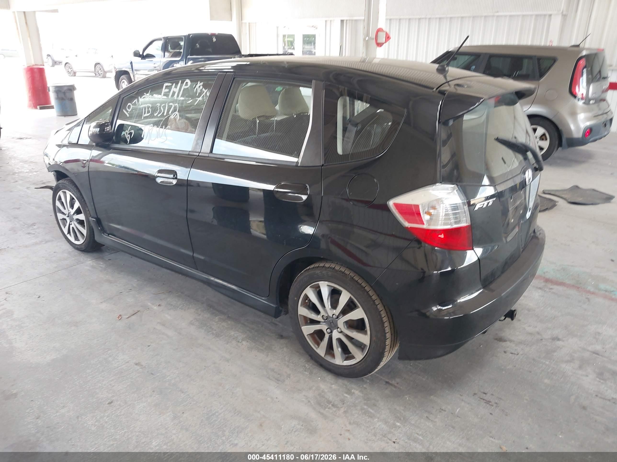 2013 Honda Fit Sport Black vin: JHMGE8H59DC029028