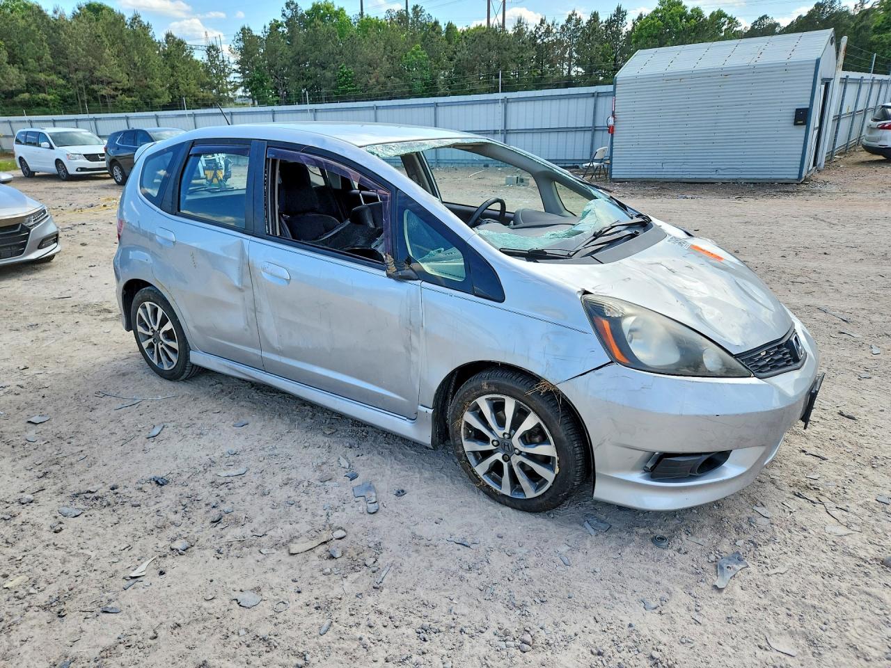 2013 Honda Fit Sport Silver vin: JHMGE8H59DC029840