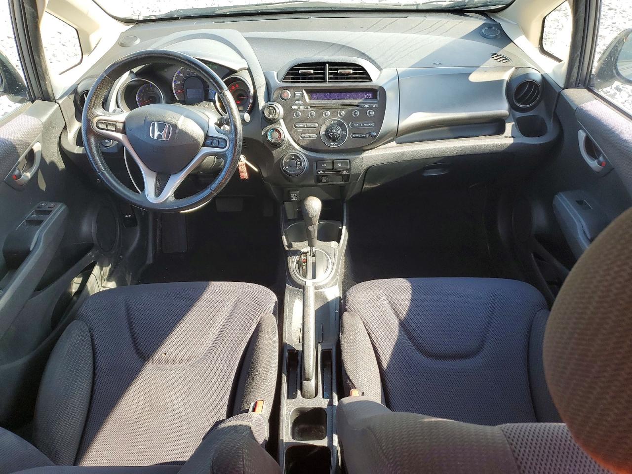 2013 Honda Fit Sport Gray vin: JHMGE8H59DC072770