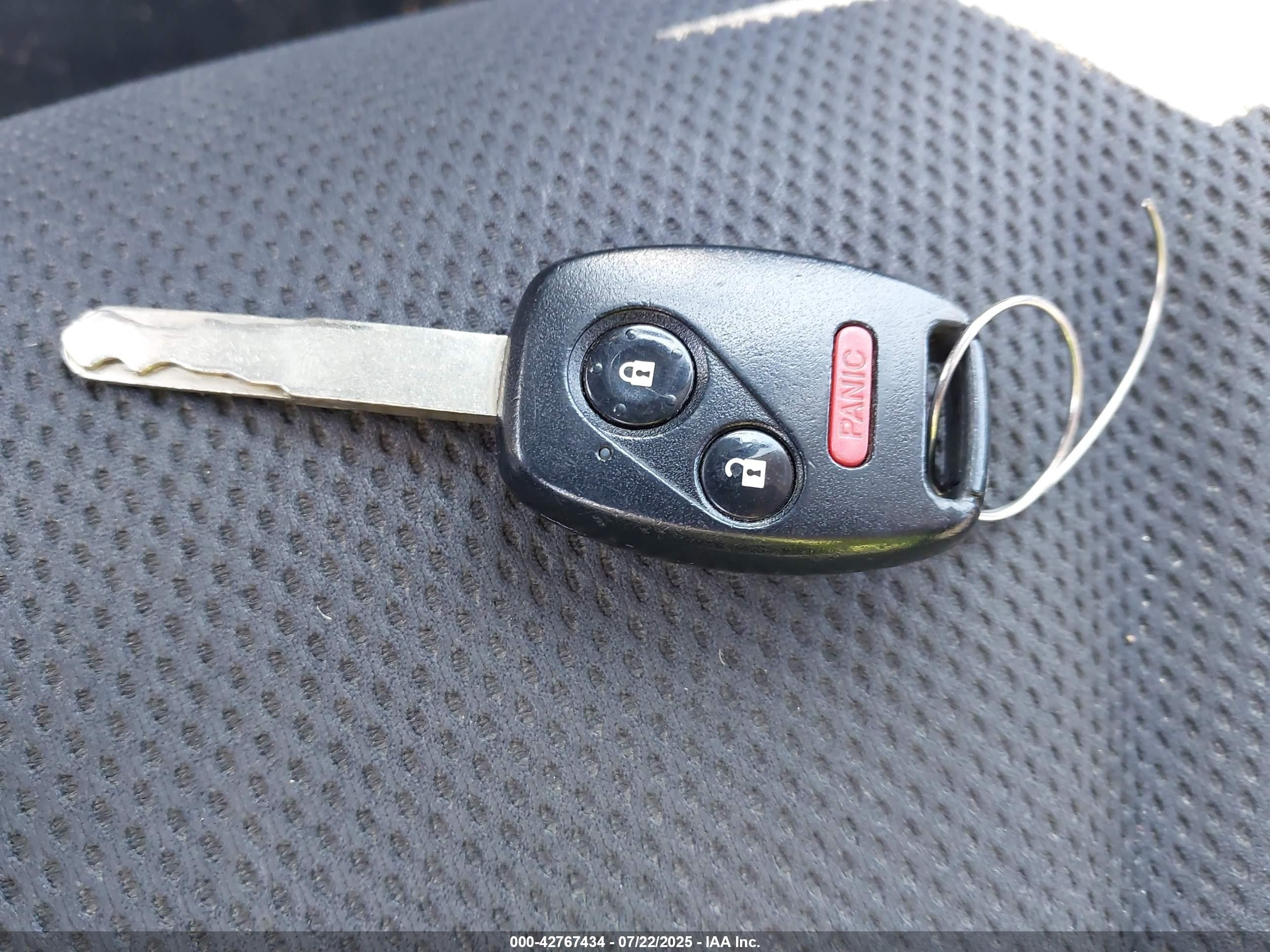 2013 Honda Fit Sport White vin: JHMGE8H59DC074101