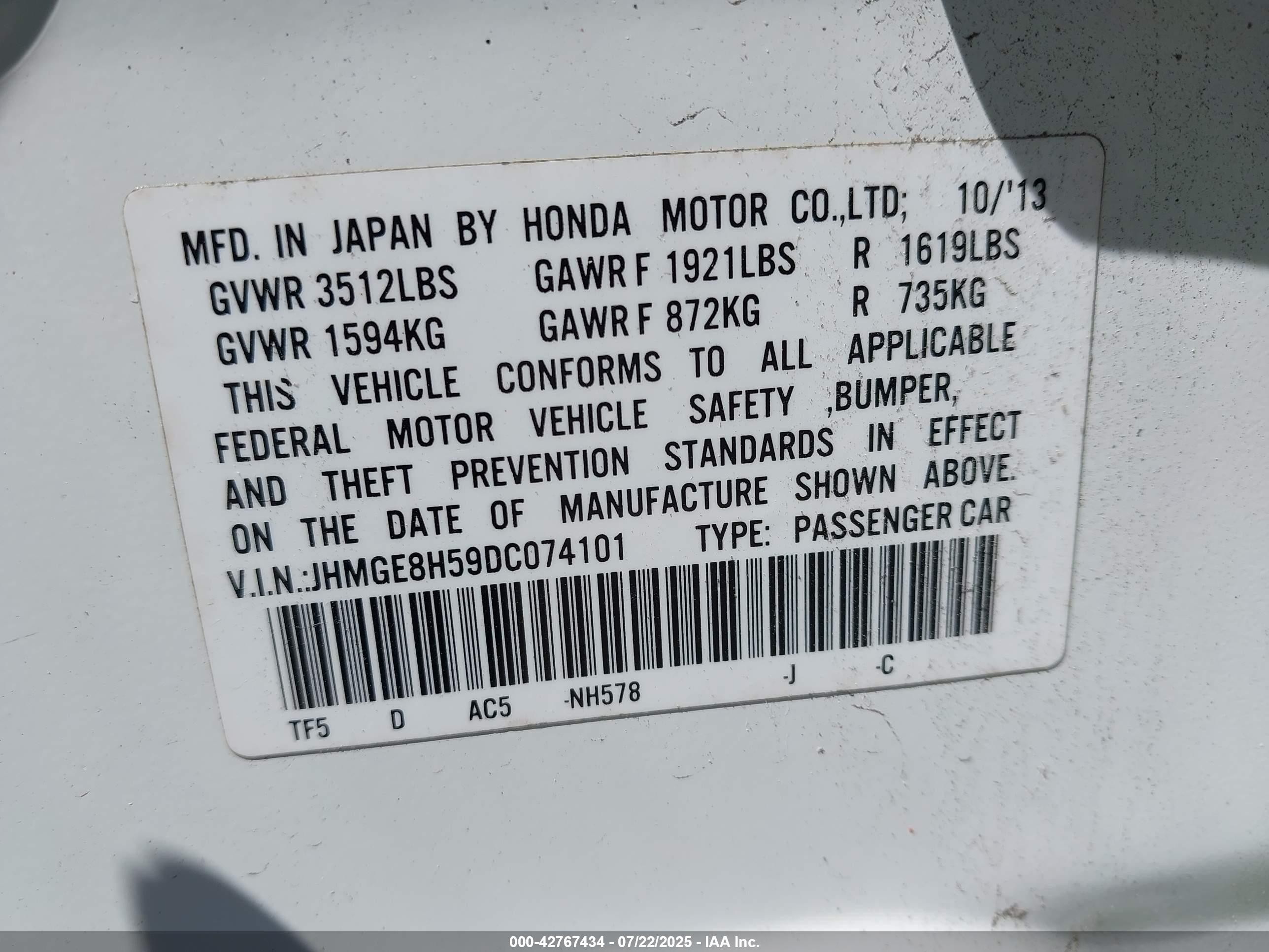 2013 Honda Fit Sport White vin: JHMGE8H59DC074101