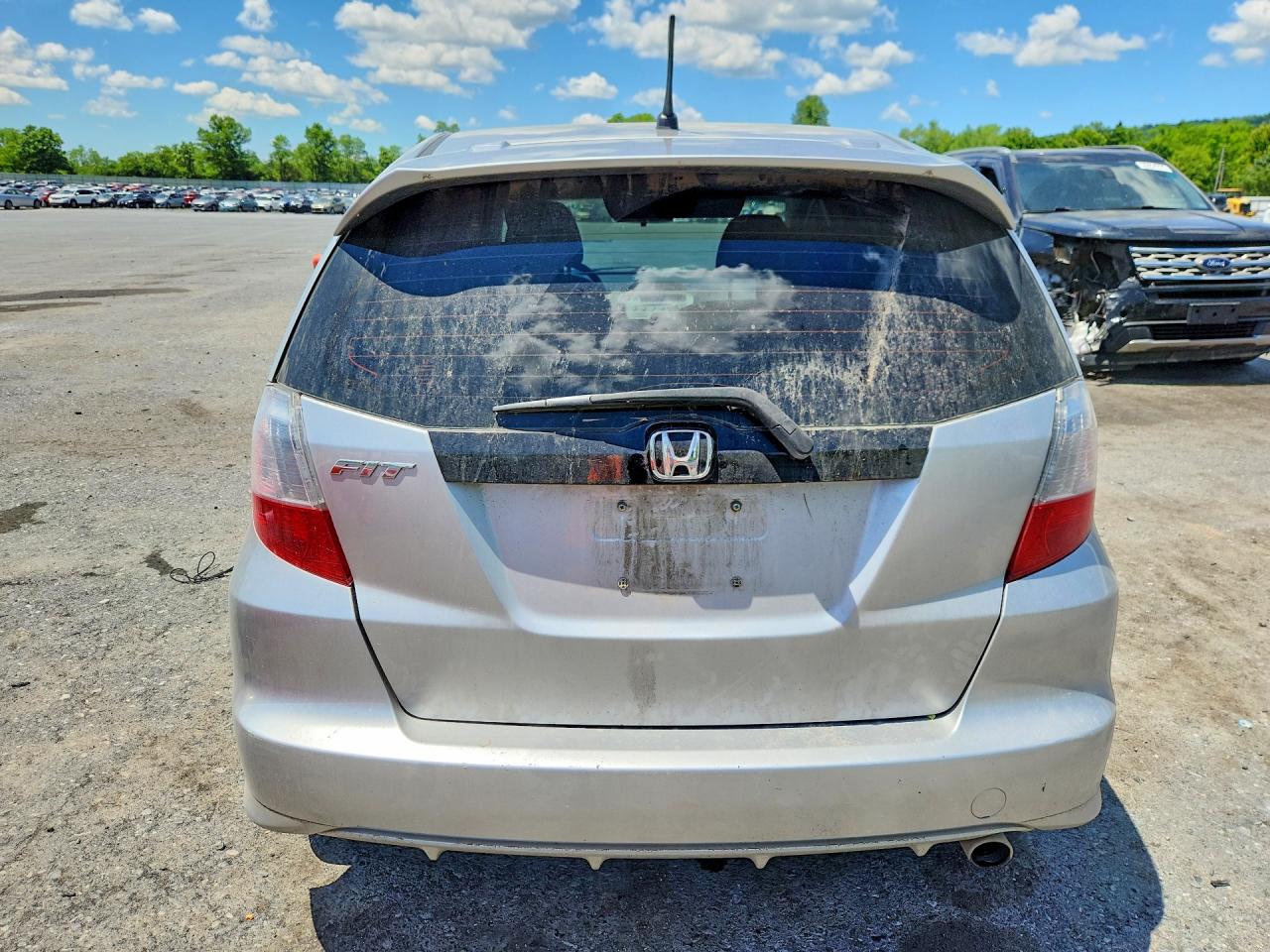 2011 Honda Fit Sport Серебряный vin: JHMGE8H5XBC013630