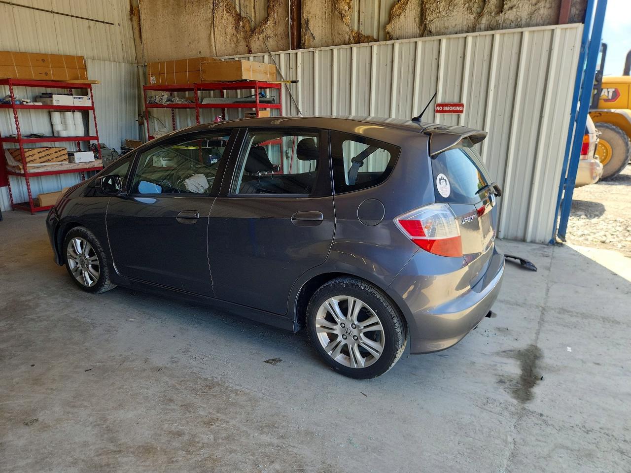 2011 Honda Fit Sport Gray vin: JHMGE8H5XBS003492