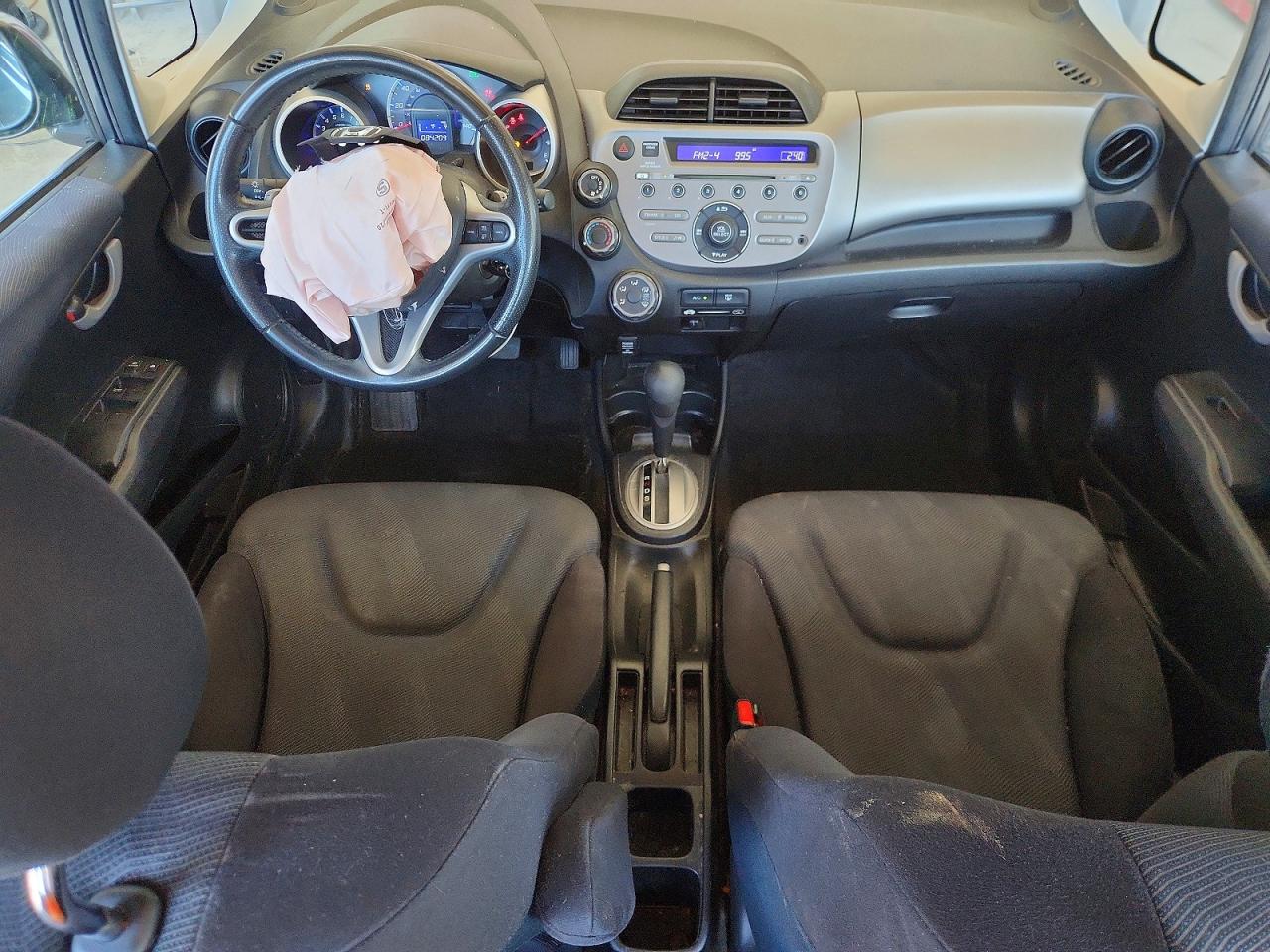 2011 Honda Fit Sport Gray vin: JHMGE8H5XBS003492