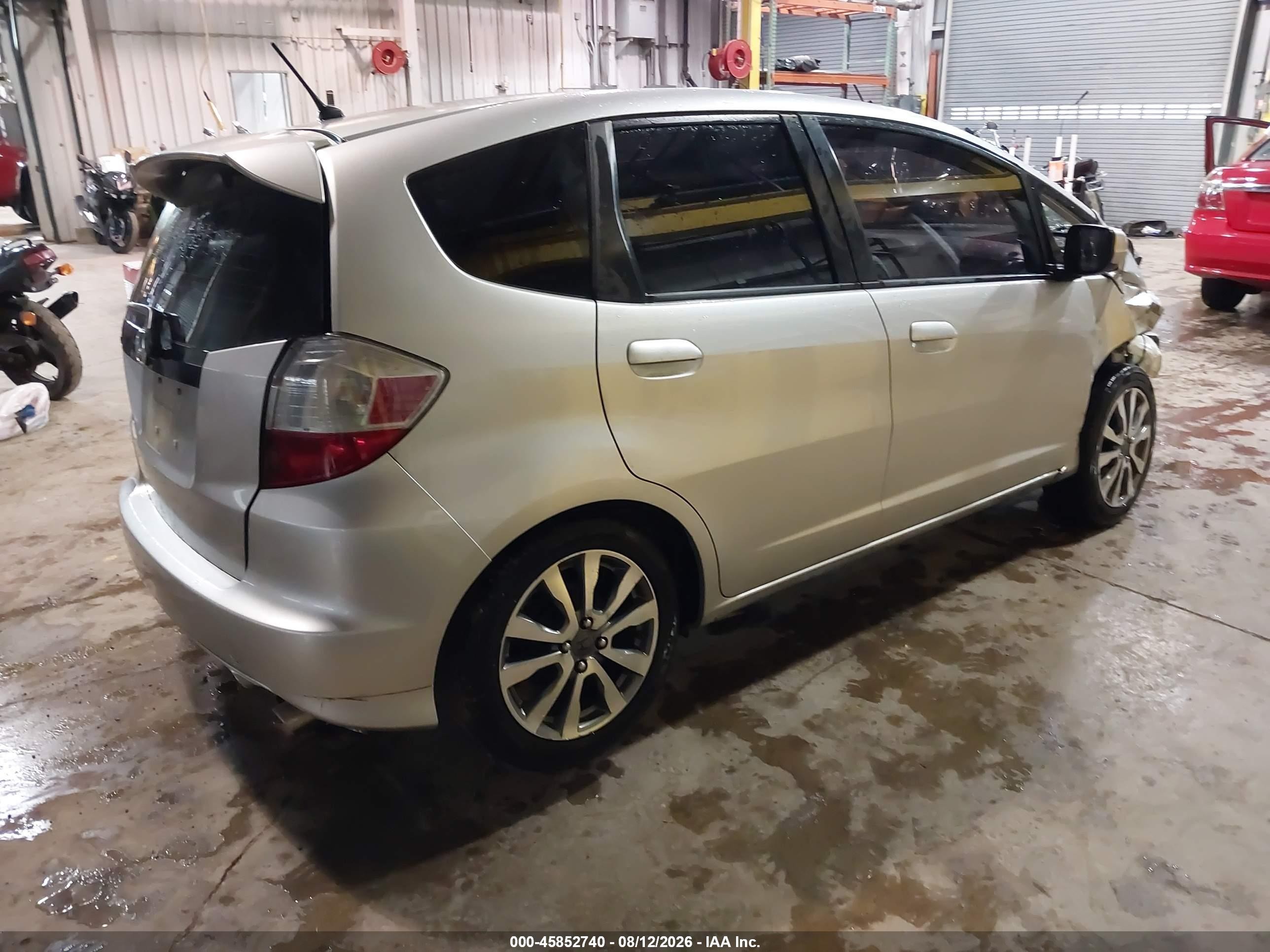2012 Honda Fit Sport Silver vin: JHMGE8H5XCC004265