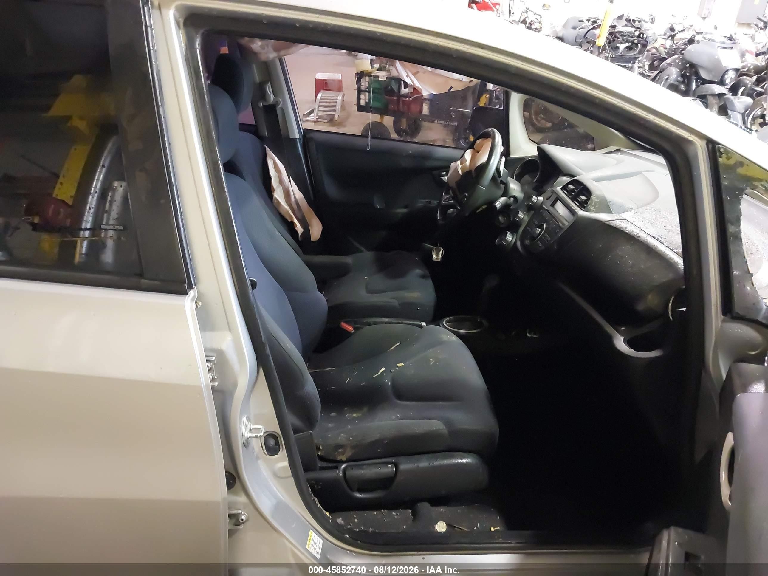 2012 Honda Fit Sport Silver vin: JHMGE8H5XCC004265