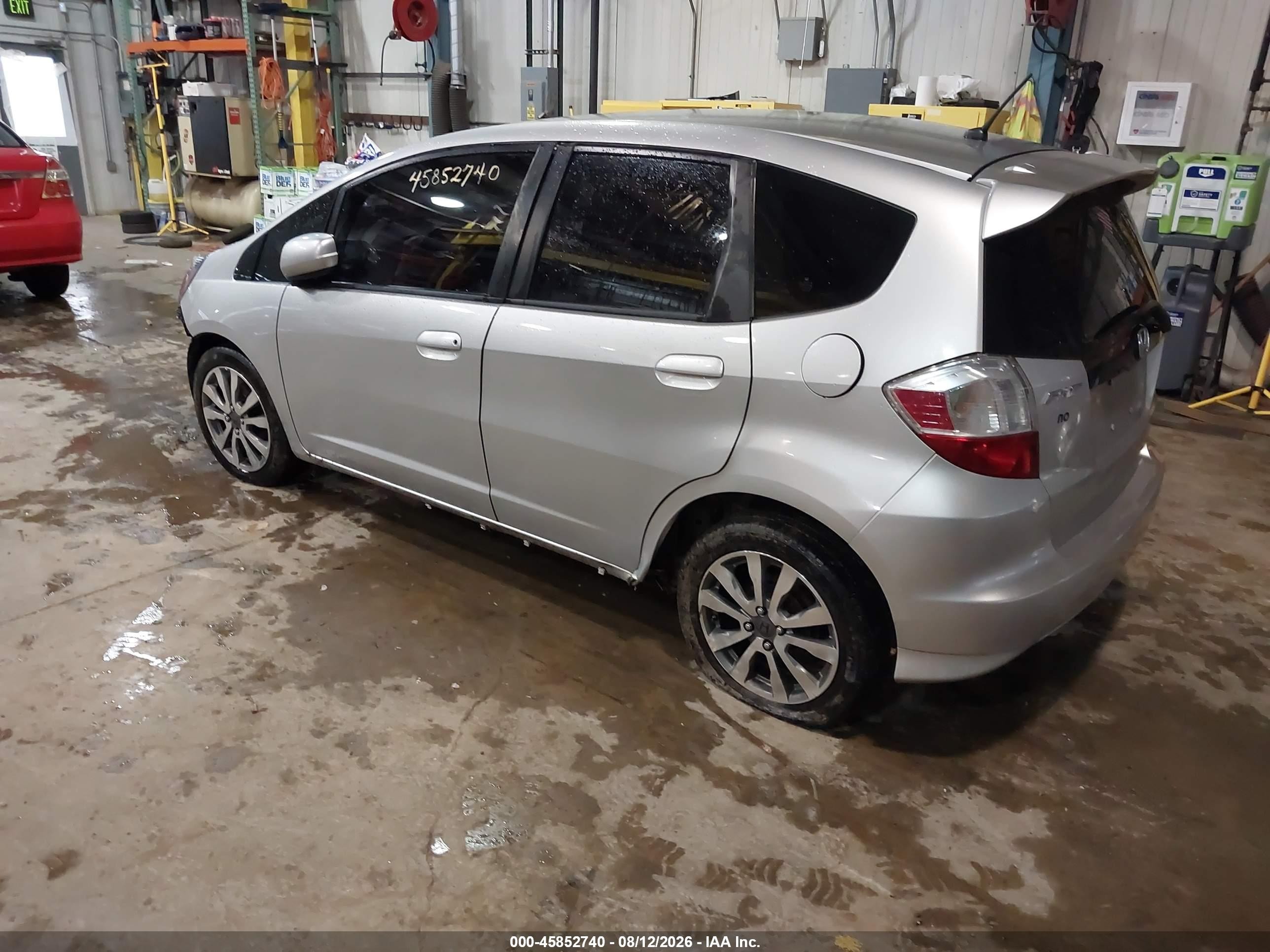 2012 Honda Fit Sport Silver vin: JHMGE8H5XCC004265