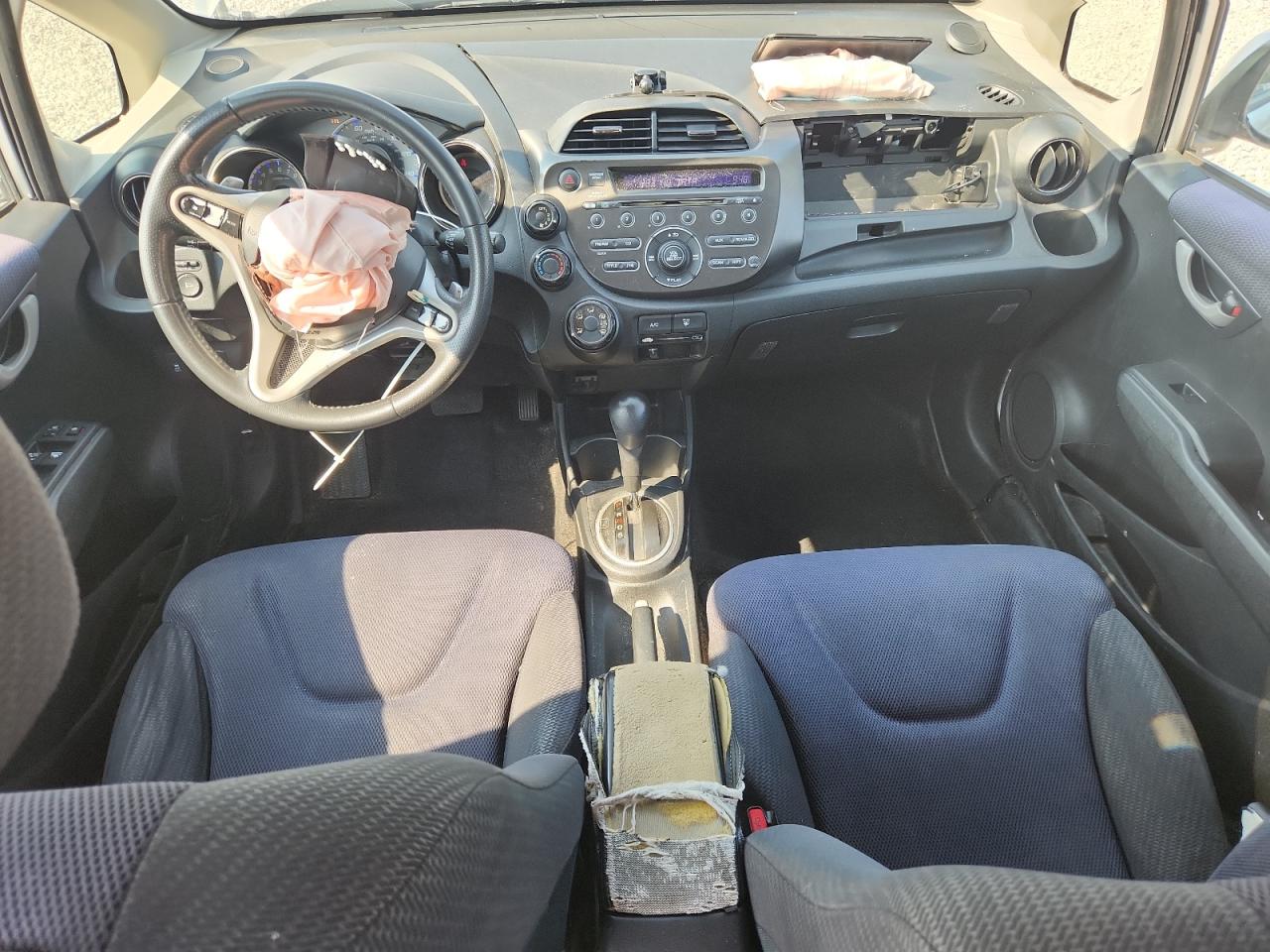 2012 Honda Fit Sport Silver vin: JHMGE8H5XCC008929