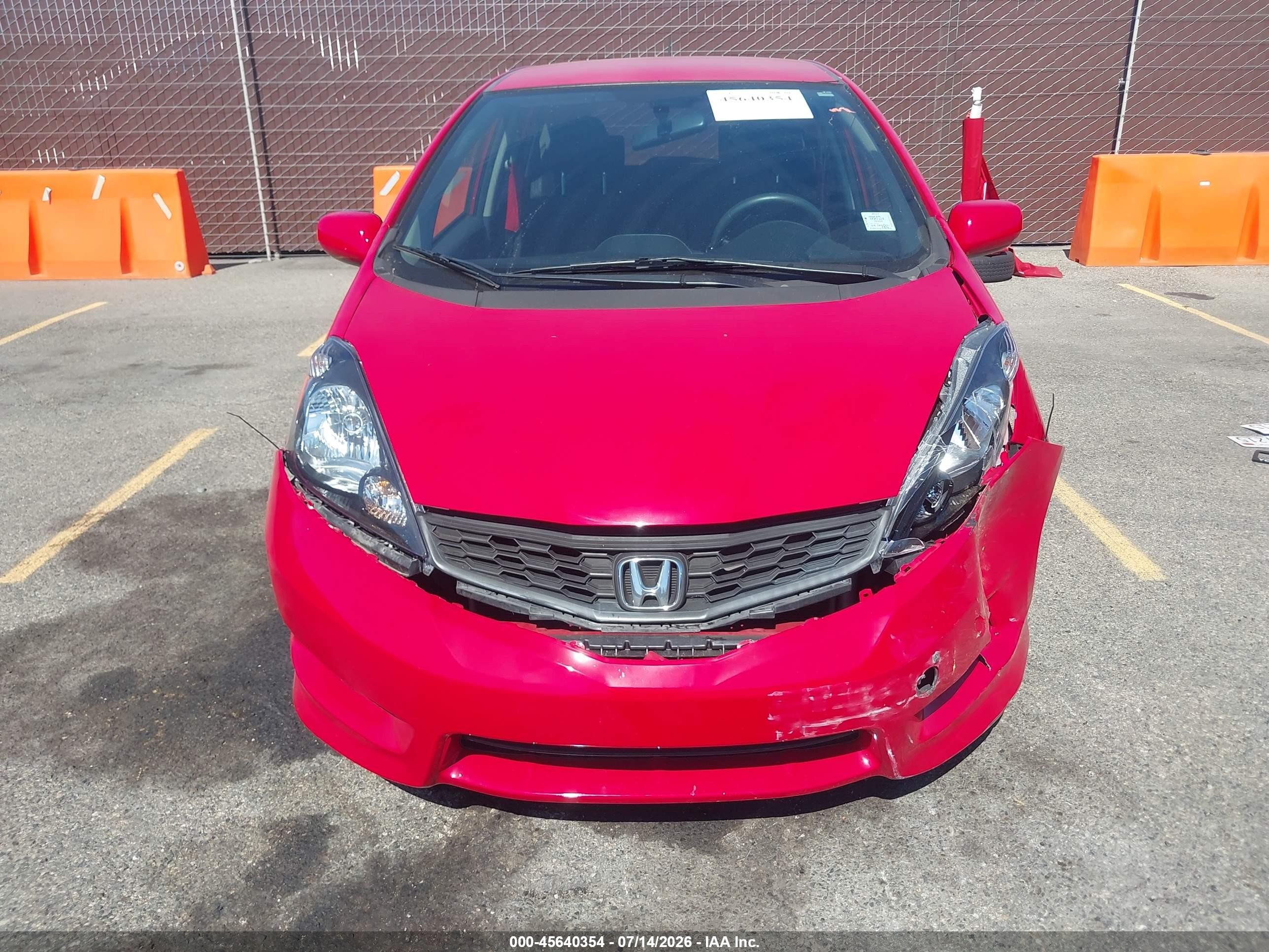 2012 Honda Fit Sport Red vin: JHMGE8H5XCC009661