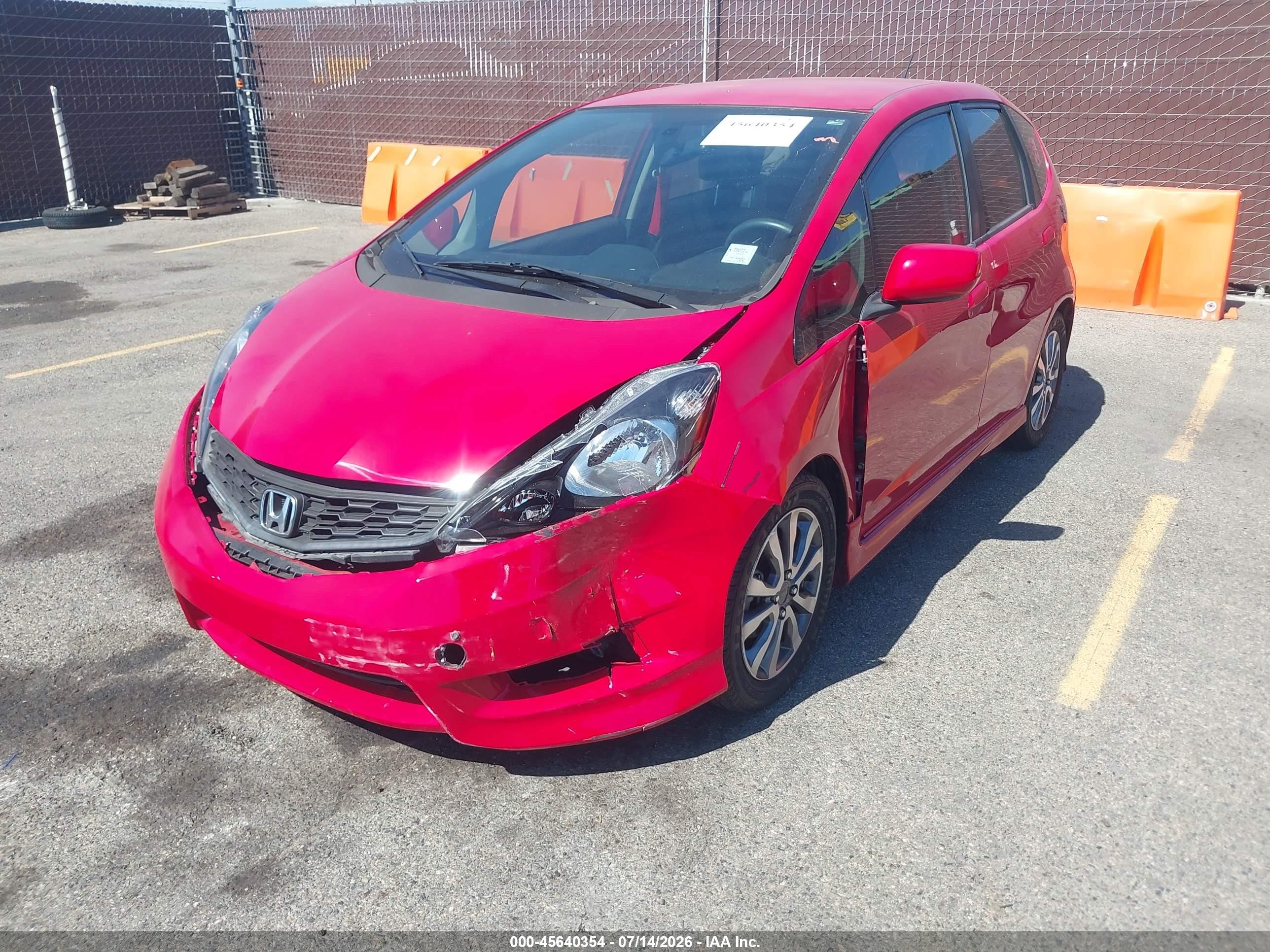 2012 Honda Fit Sport Red vin: JHMGE8H5XCC009661