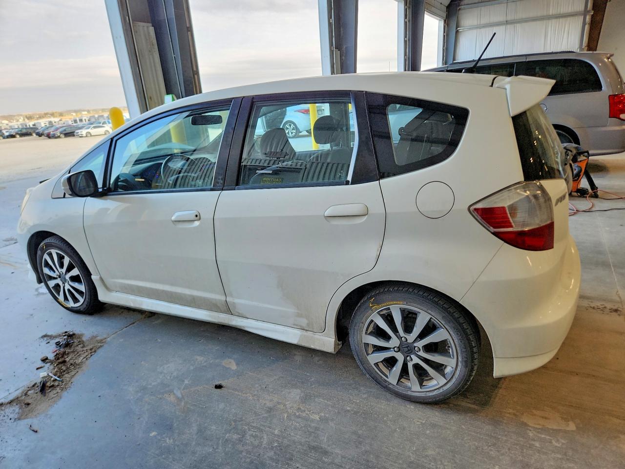 2012 Honda Fit Sport White vin: JHMGE8H5XCC010521
