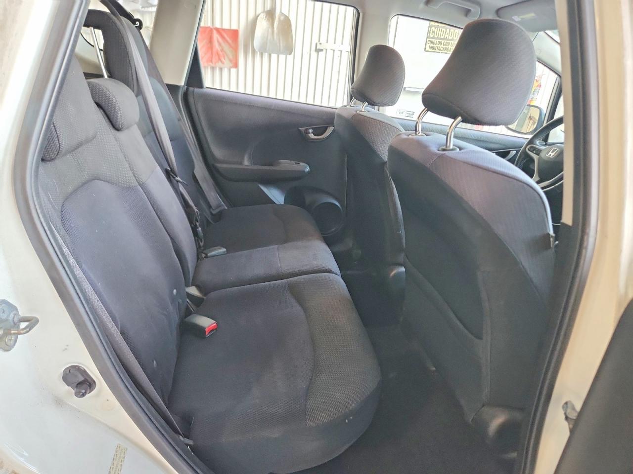 2012 Honda Fit Sport White vin: JHMGE8H5XCC010521