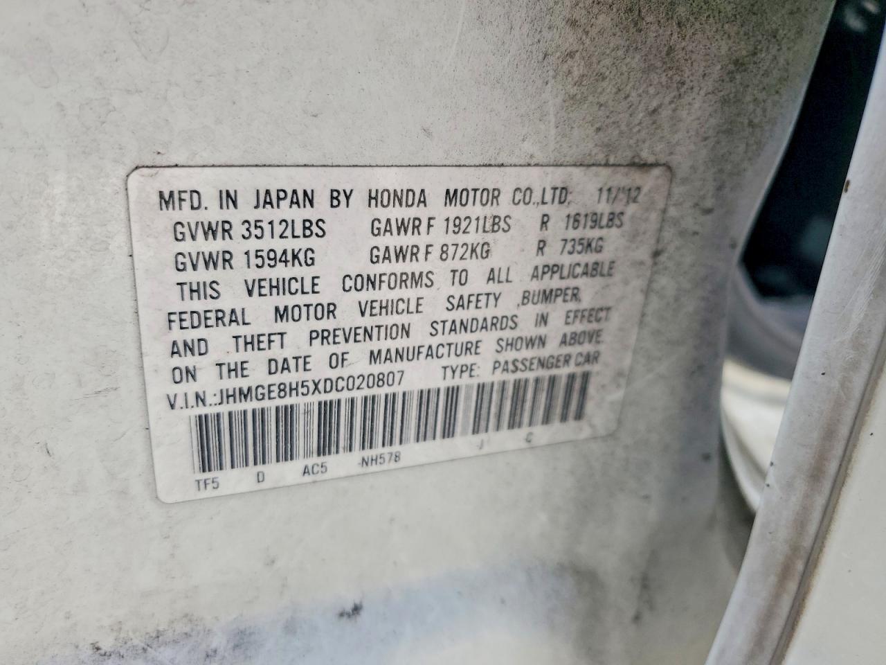 2013 Honda Fit Sport White vin: JHMGE8H5XDC020807