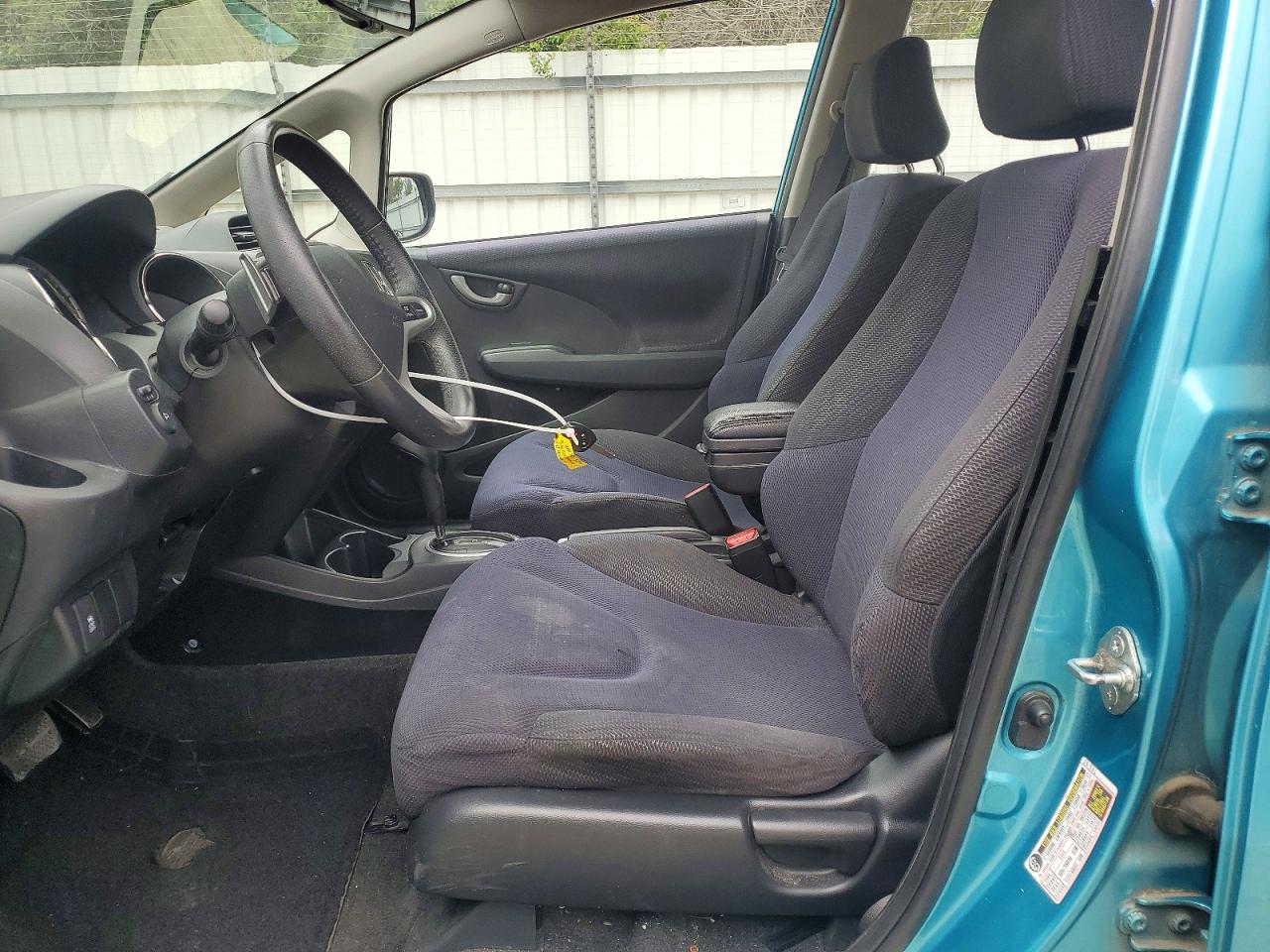 2013 Honda Fit Sport Turquoise vin: JHMGE8H5XDC052429
