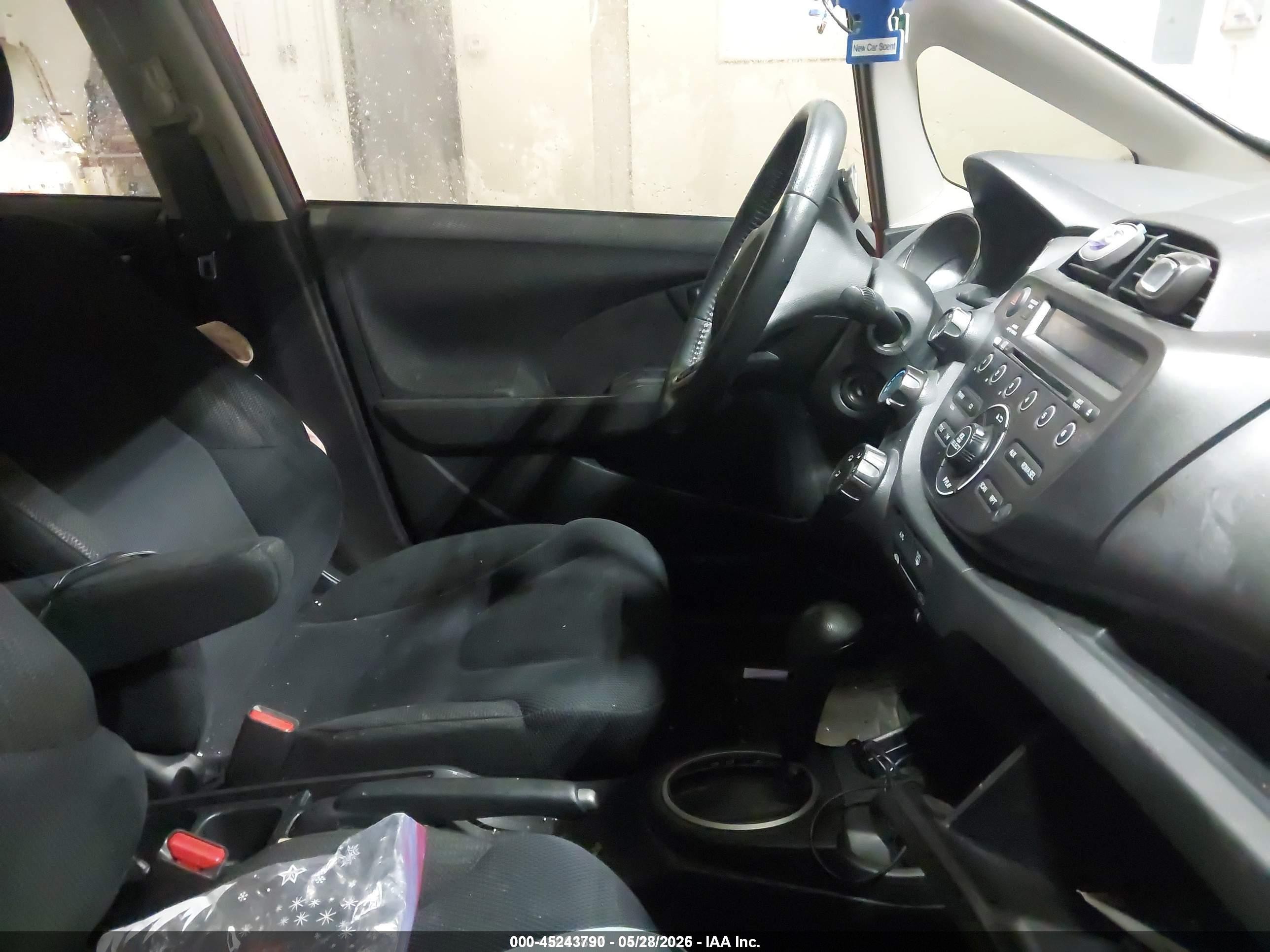 2013 Honda Fit Sport Red vin: JHMGE8H5XDC054763