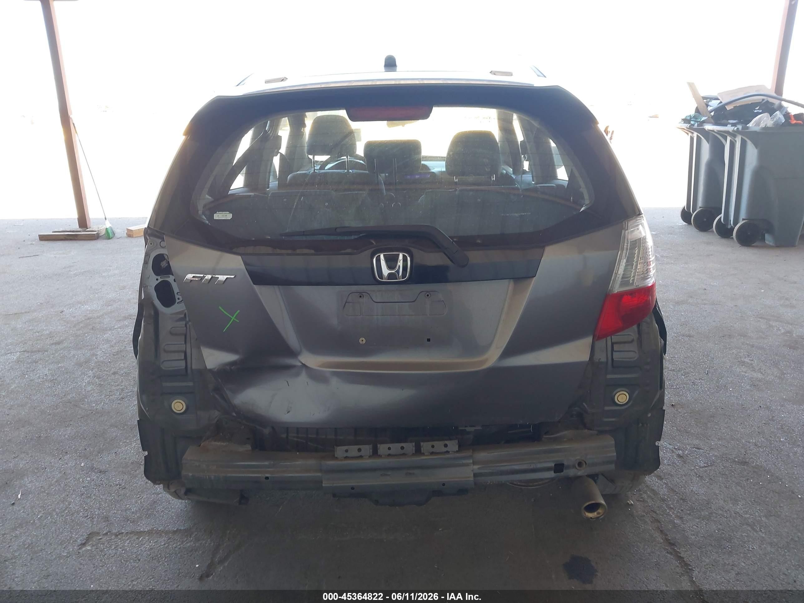 2013 Honda Fit Sport Gray vin: JHMGE8H5XDC062815