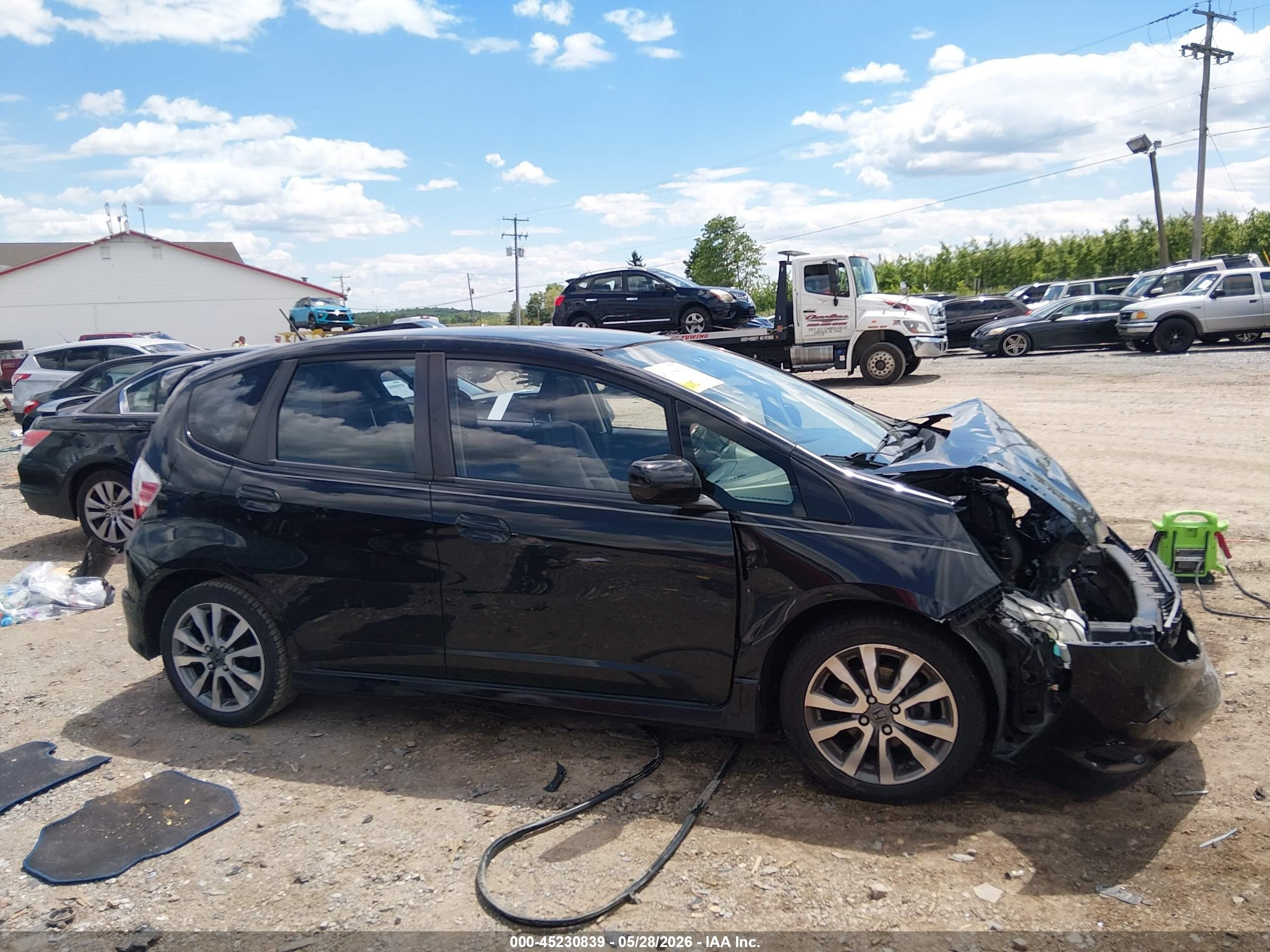 2013 Honda Fit Sport Black vin: JHMGE8H5XDC066072