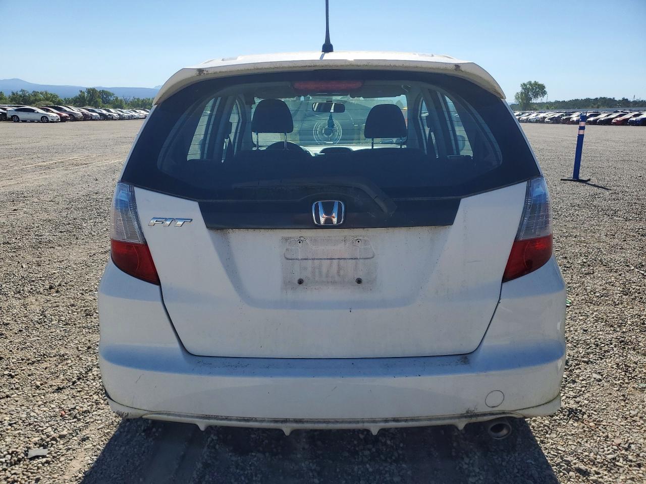 2013 Honda Fit Sport White vin: JHMGE8H5XDC073328