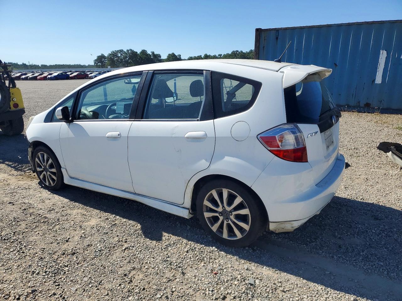2013 Honda Fit Sport White vin: JHMGE8H5XDC073328