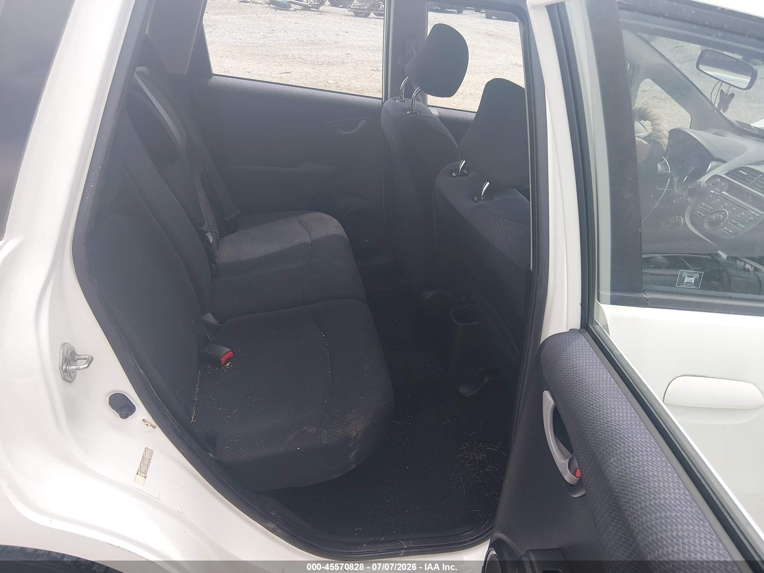 2013 Honda Fit Sport Белый vin: JHMGE8H5XDC080439