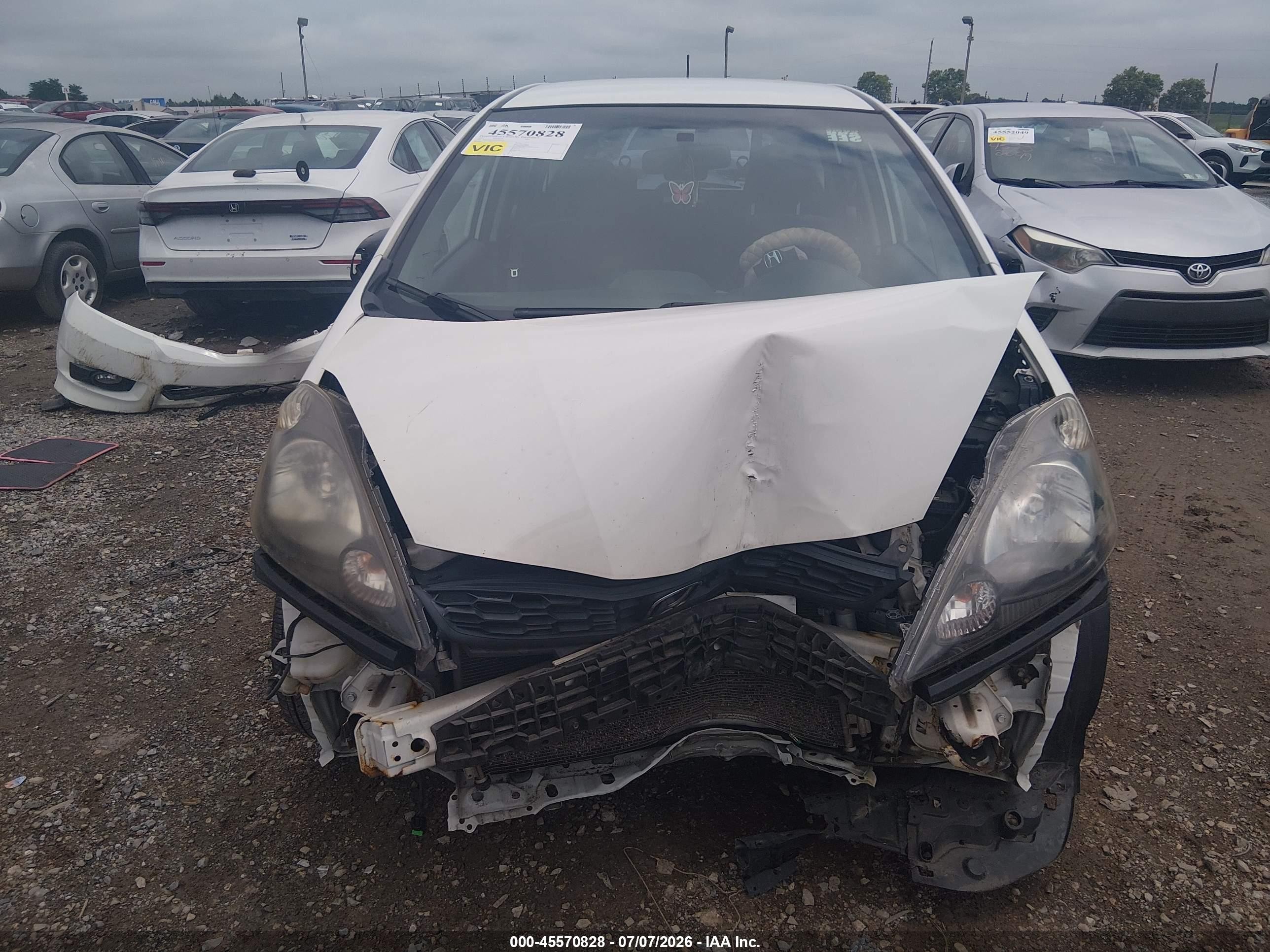 2013 Honda Fit Sport Белый vin: JHMGE8H5XDC080439