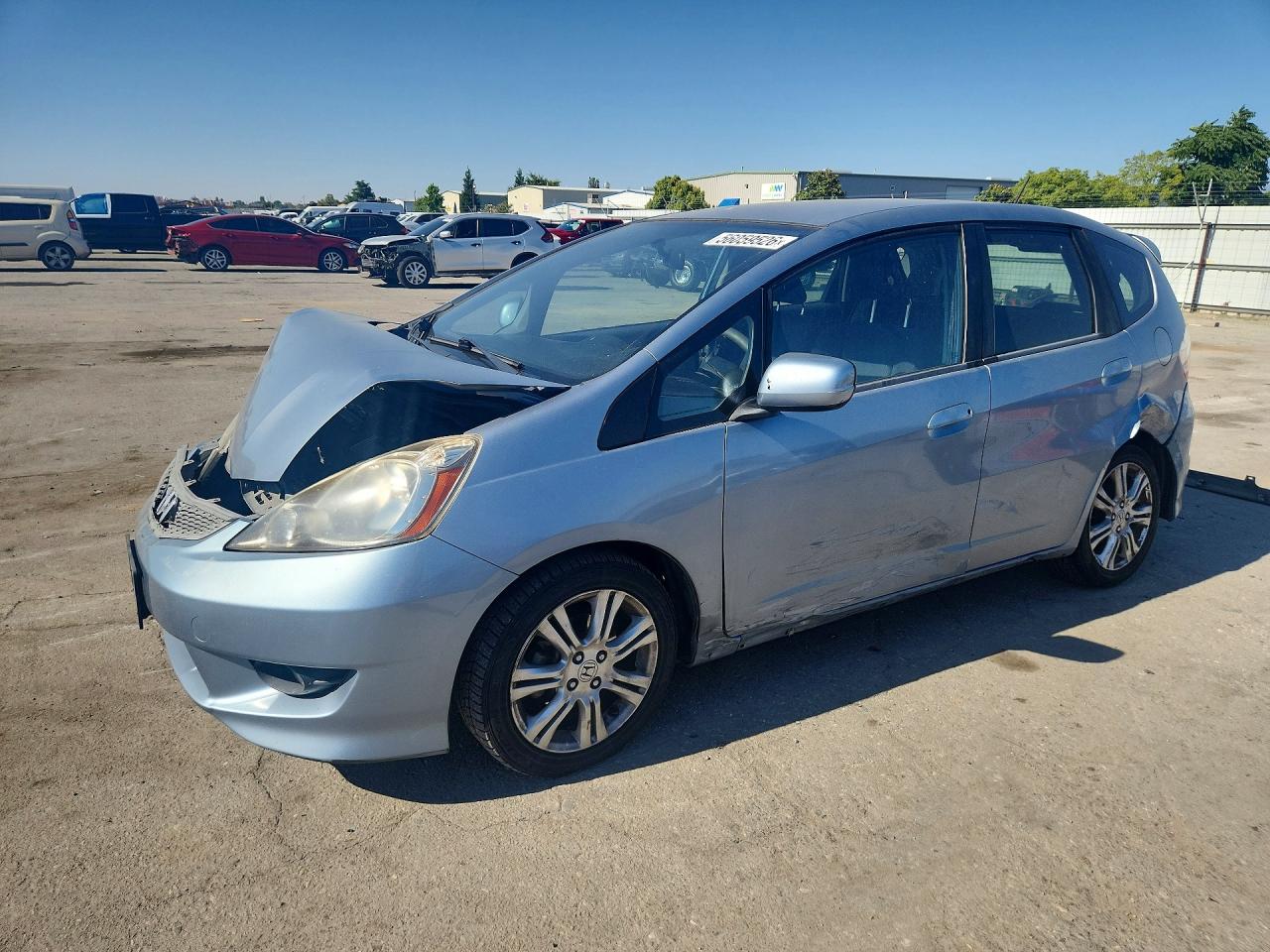 2011 Honda Fit Sport Серебряный vin: JHMGE8H60BC018800