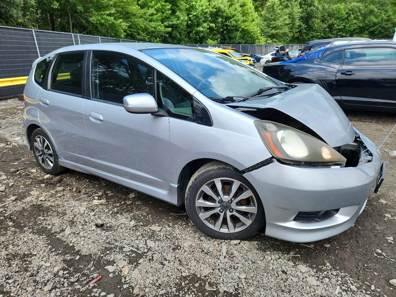 2012 Honda Fit Sport Silver vin: JHMGE8H60CC029927