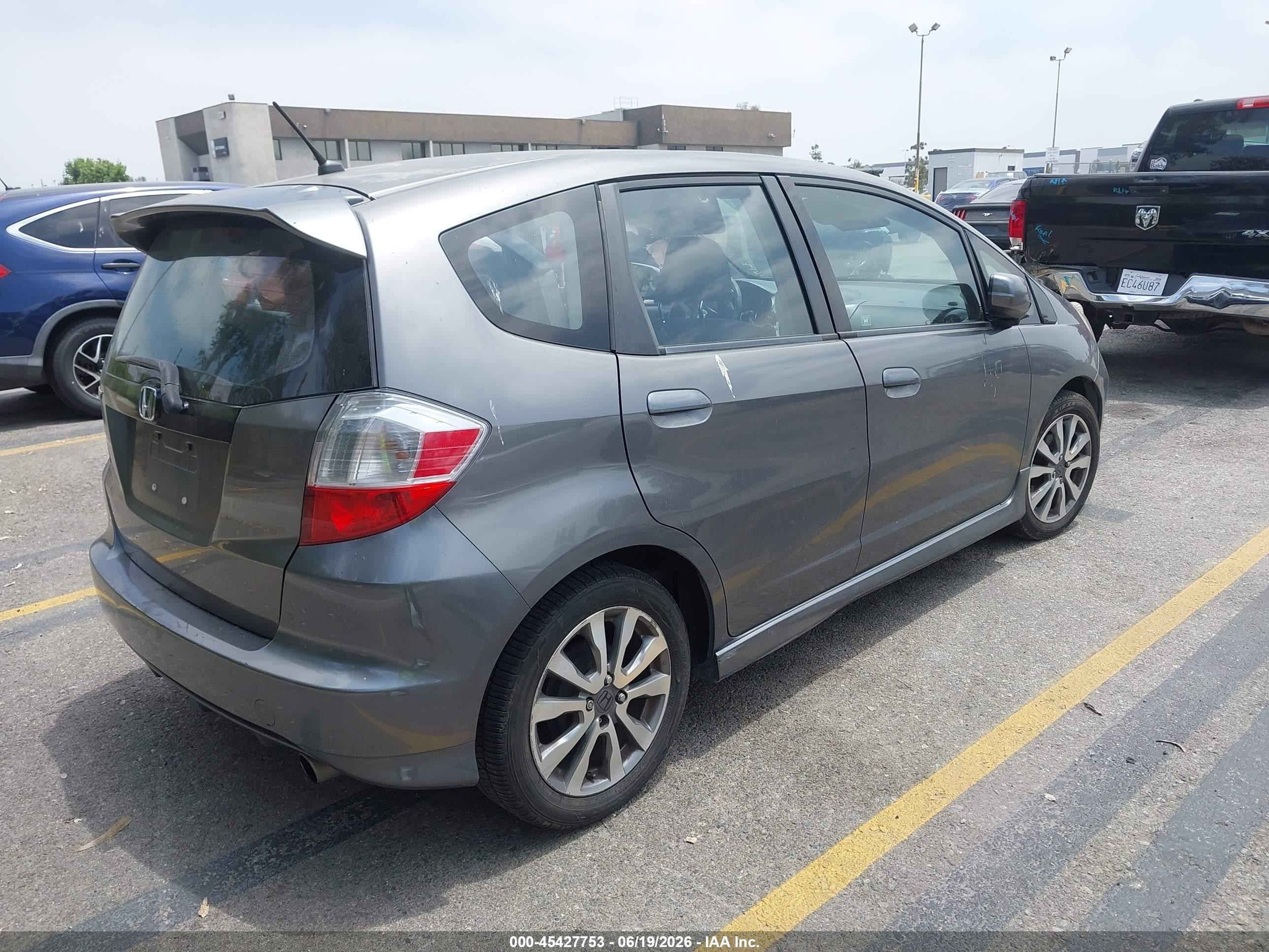 2013 Honda Fit Sport Gray vin: JHMGE8H60DC057874