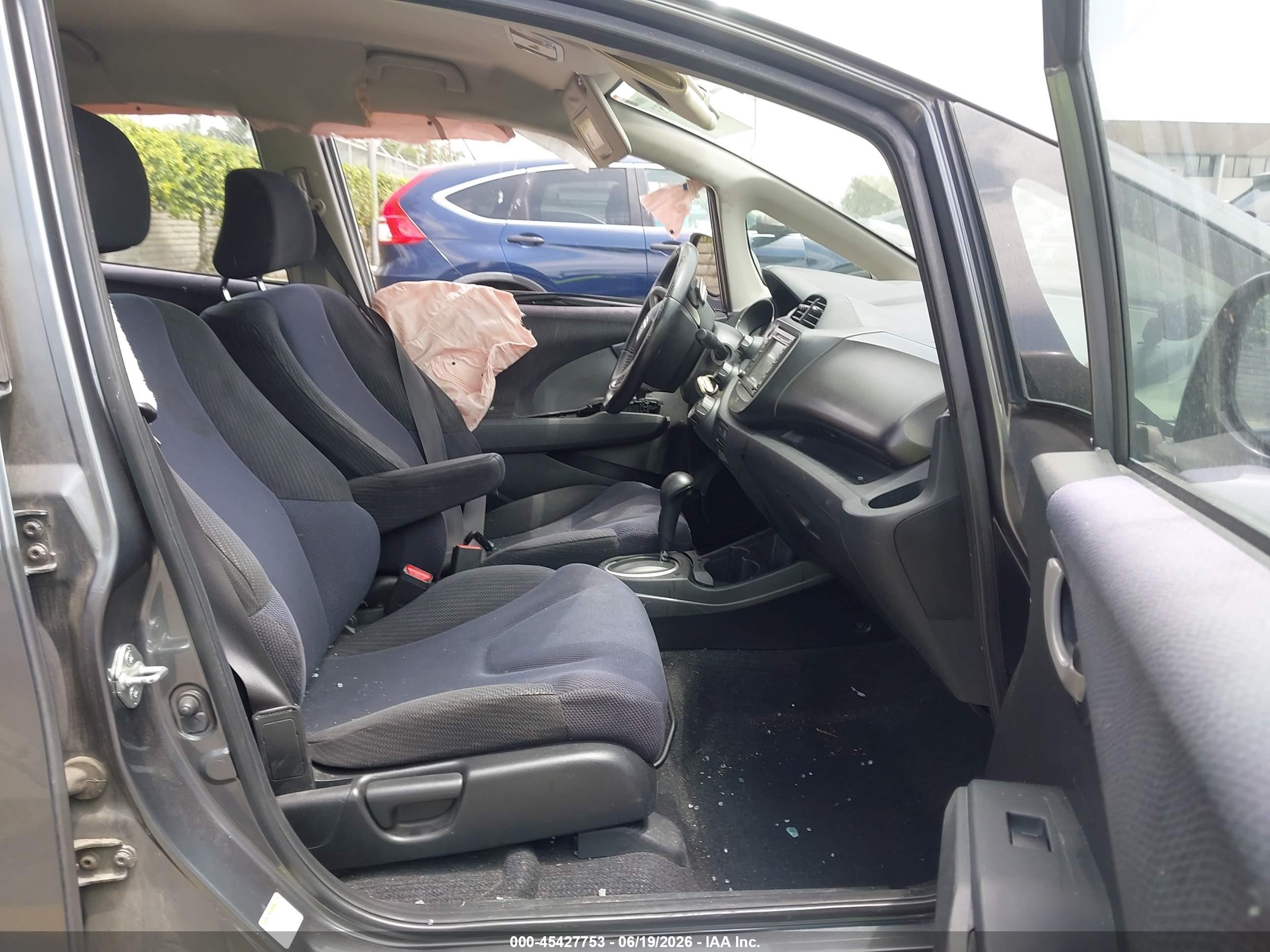 2013 Honda Fit Sport Gray vin: JHMGE8H60DC057874