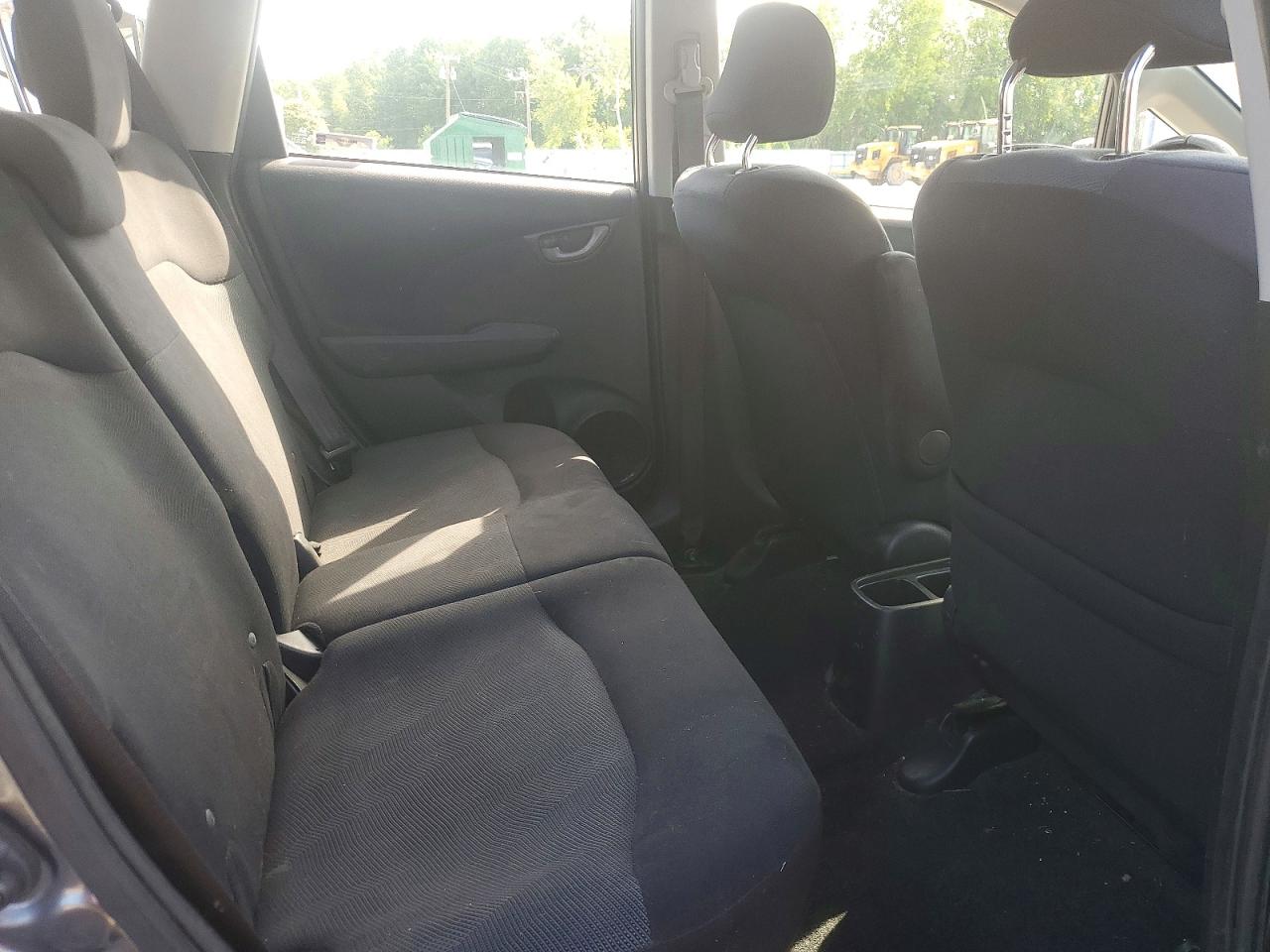 2011 Honda Fit Sport Gray vin: JHMGE8H62BC027238