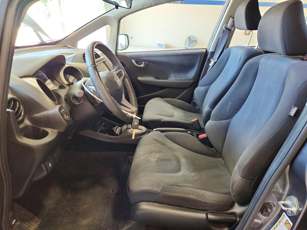 2011 Honda Fit Sport Silver vin: JHMGE8H63BC016314