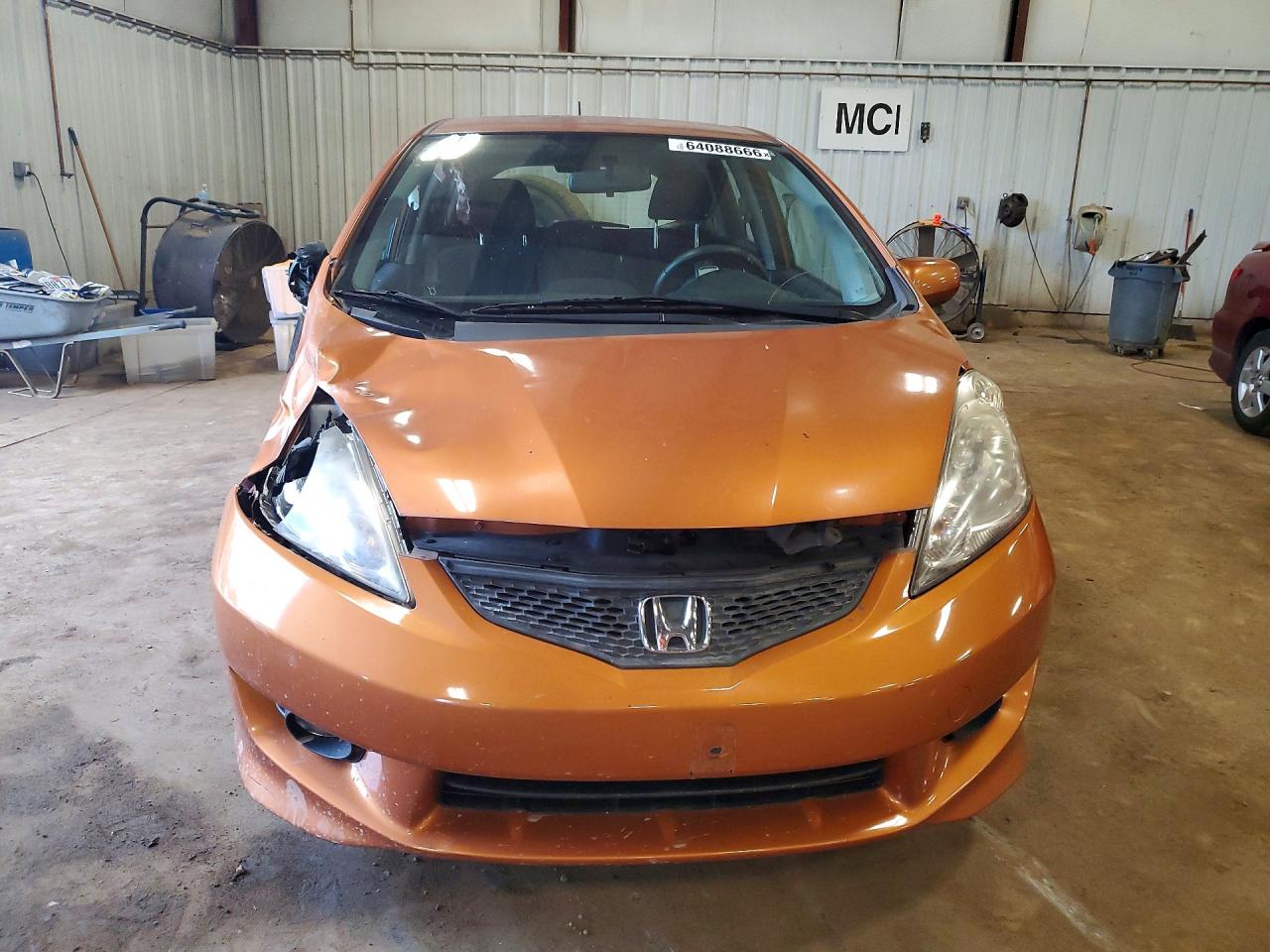 2011 Honda Fit Sport Orange vin: JHMGE8H63BS010003