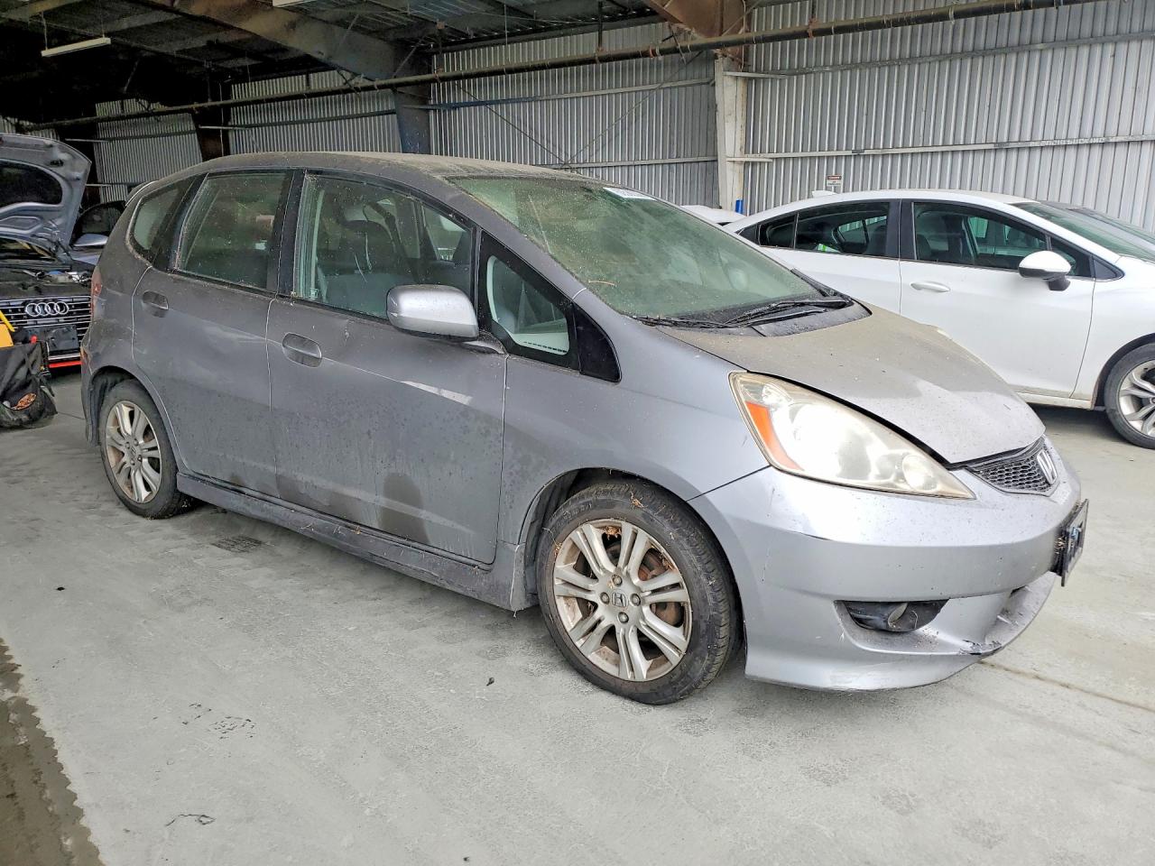 2010 Honda Fit Sport Silver vin: JHMGE8H64AS025804