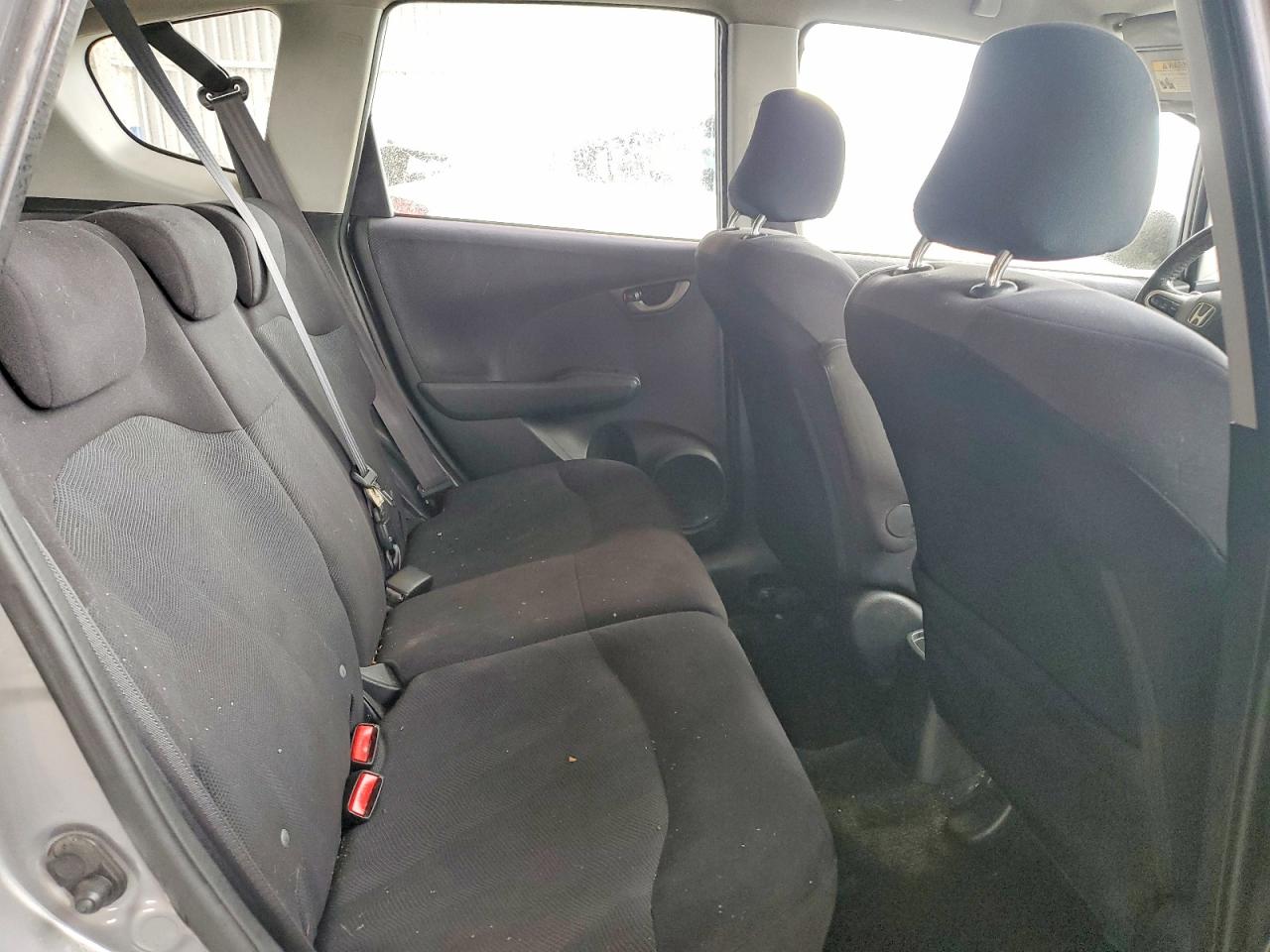 2010 Honda Fit Sport Silver vin: JHMGE8H64AS025804