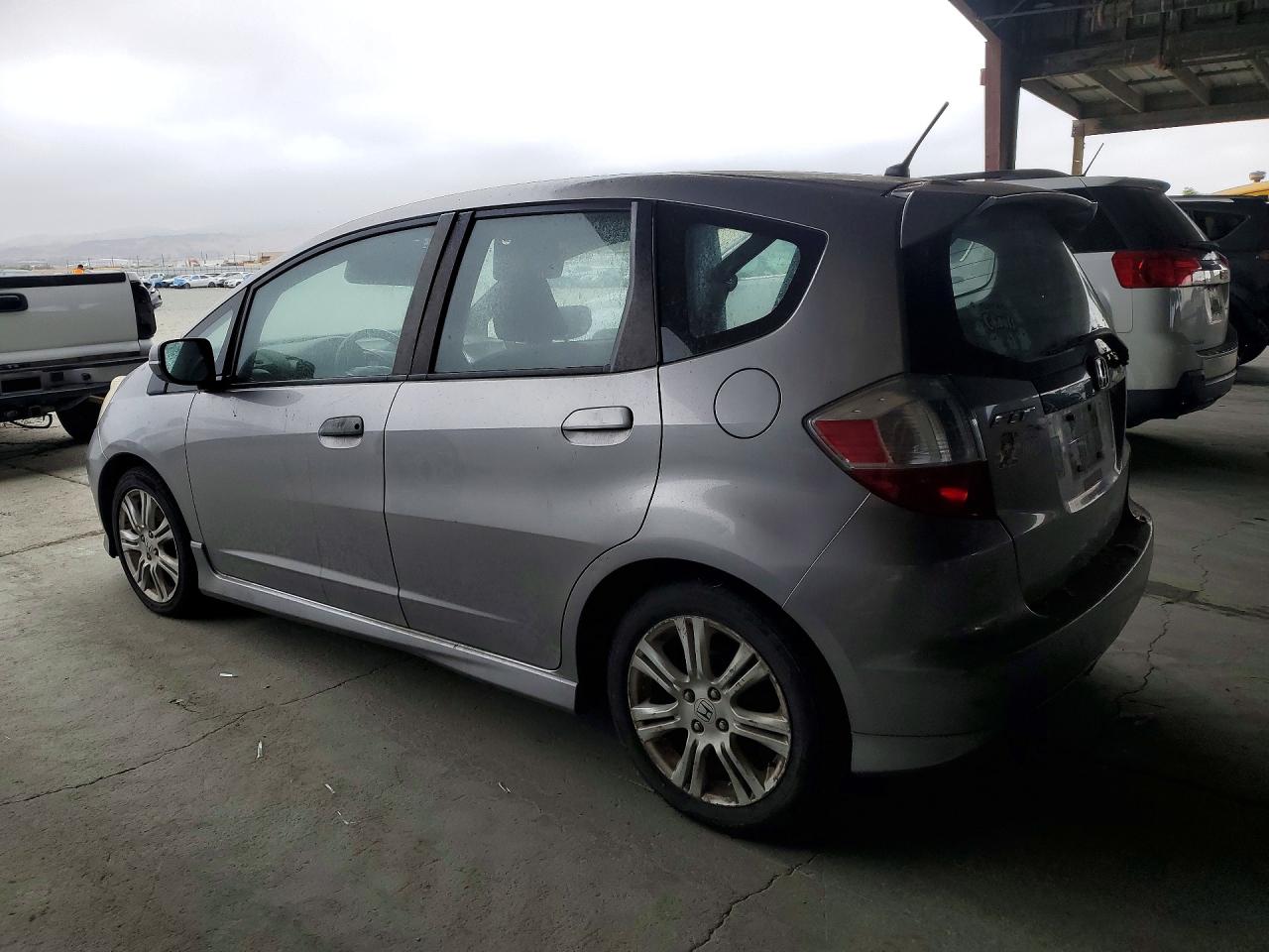 2010 Honda Fit Sport Silver vin: JHMGE8H64AS025804