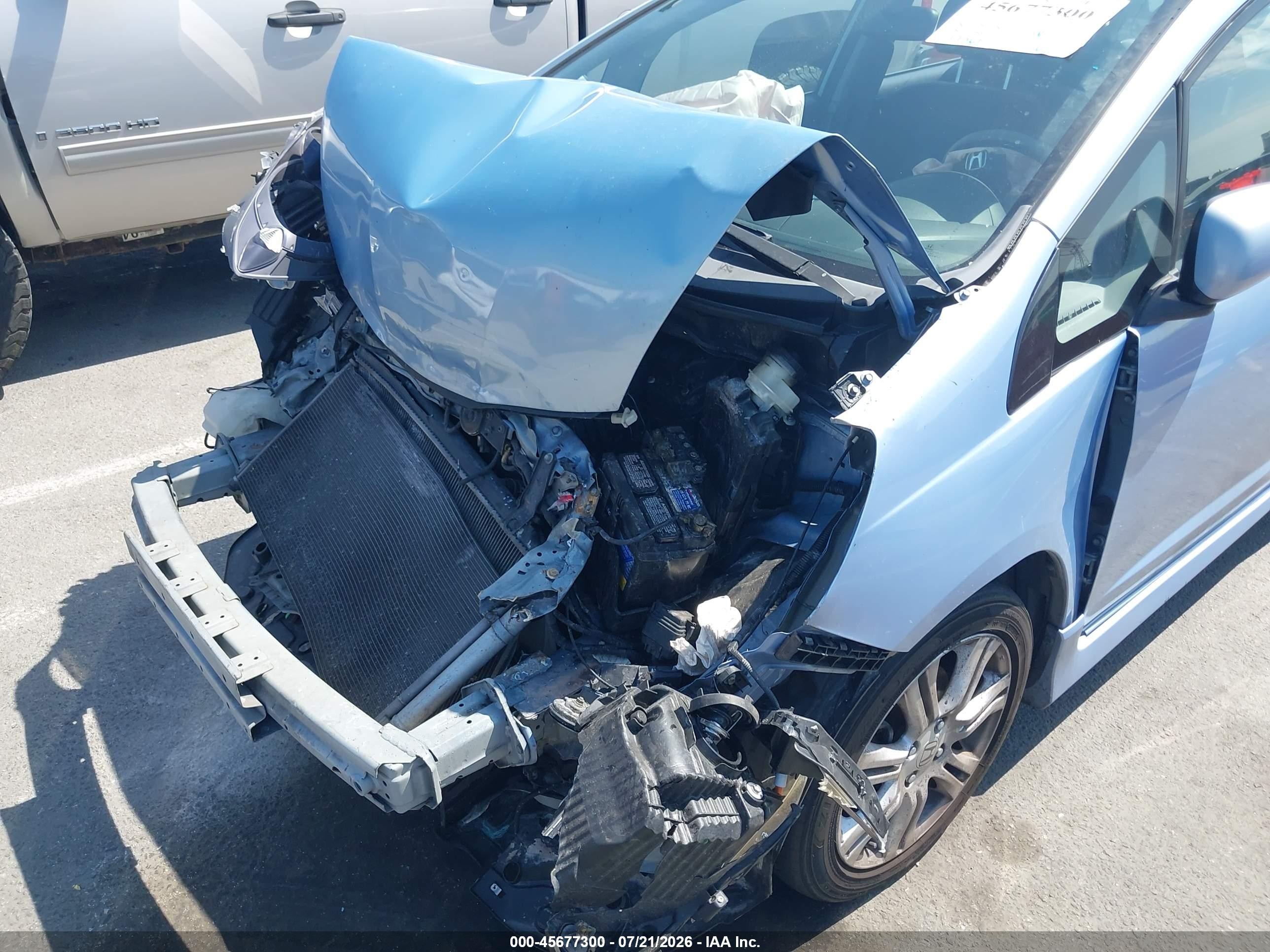 2010 Honda Fit Sport Blue vin: JHMGE8H65AC030505