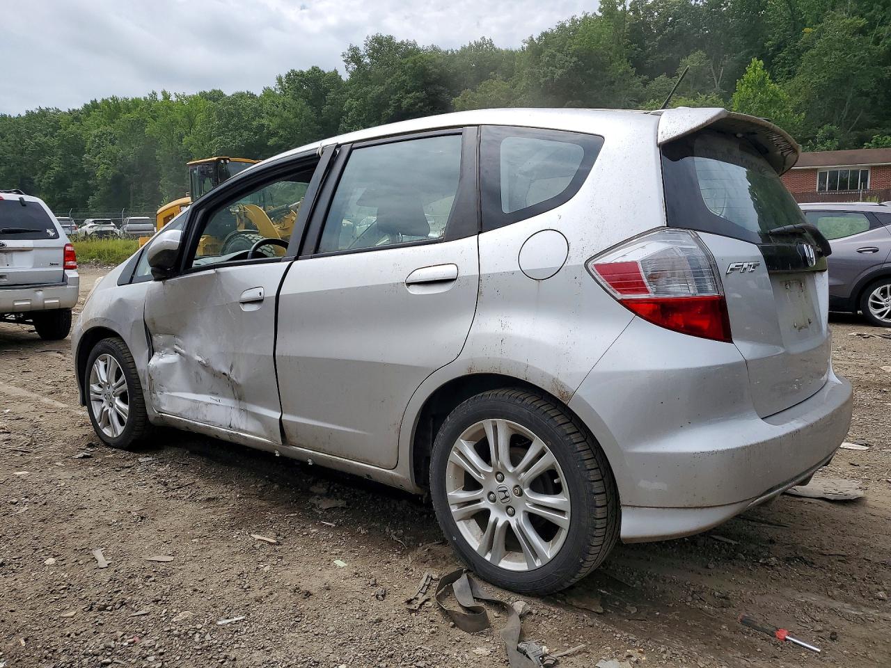 2011 Honda Fit Sport Silver vin: JHMGE8H65BC016296