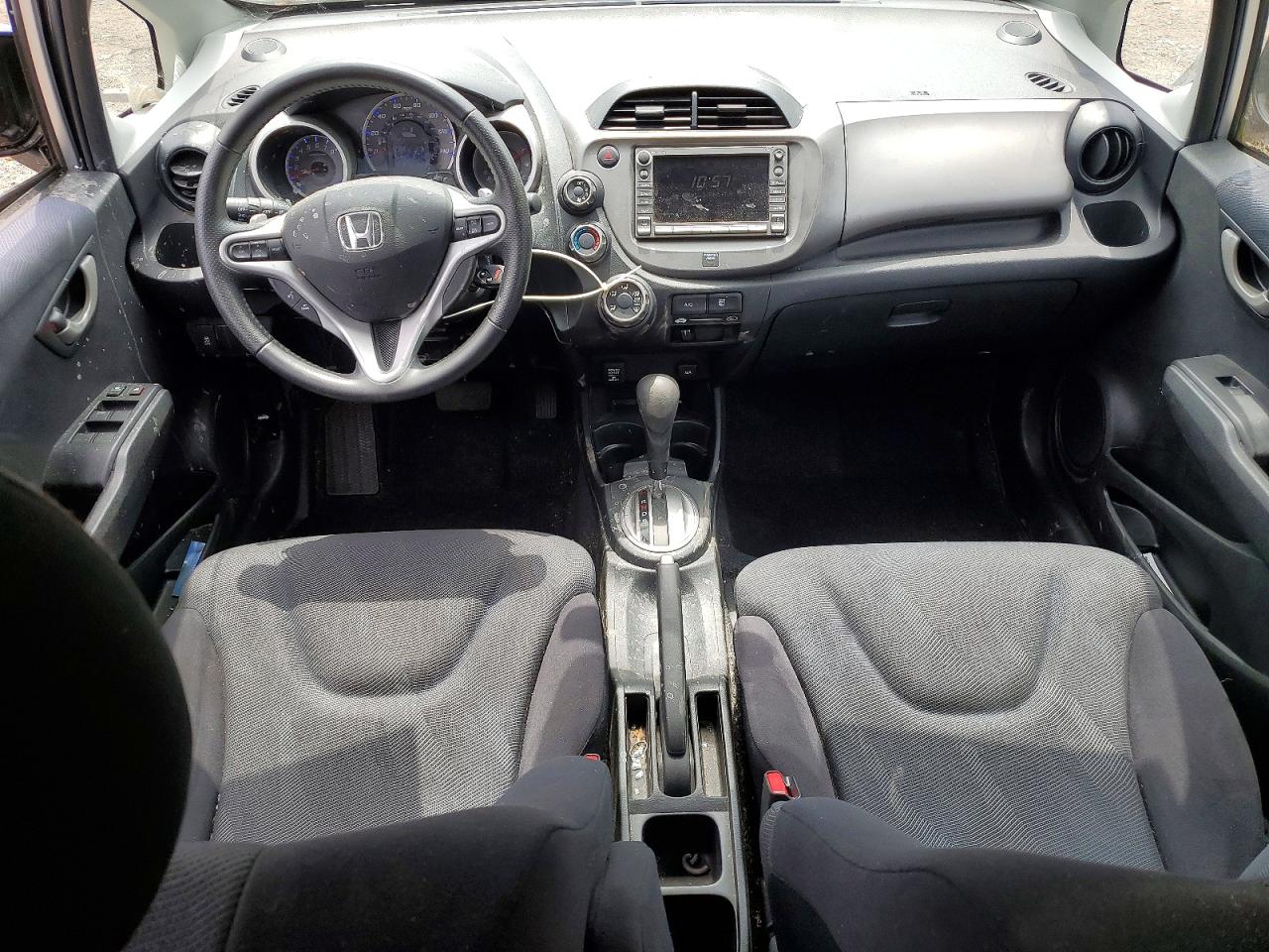 2011 Honda Fit Sport Silver vin: JHMGE8H65BC016296