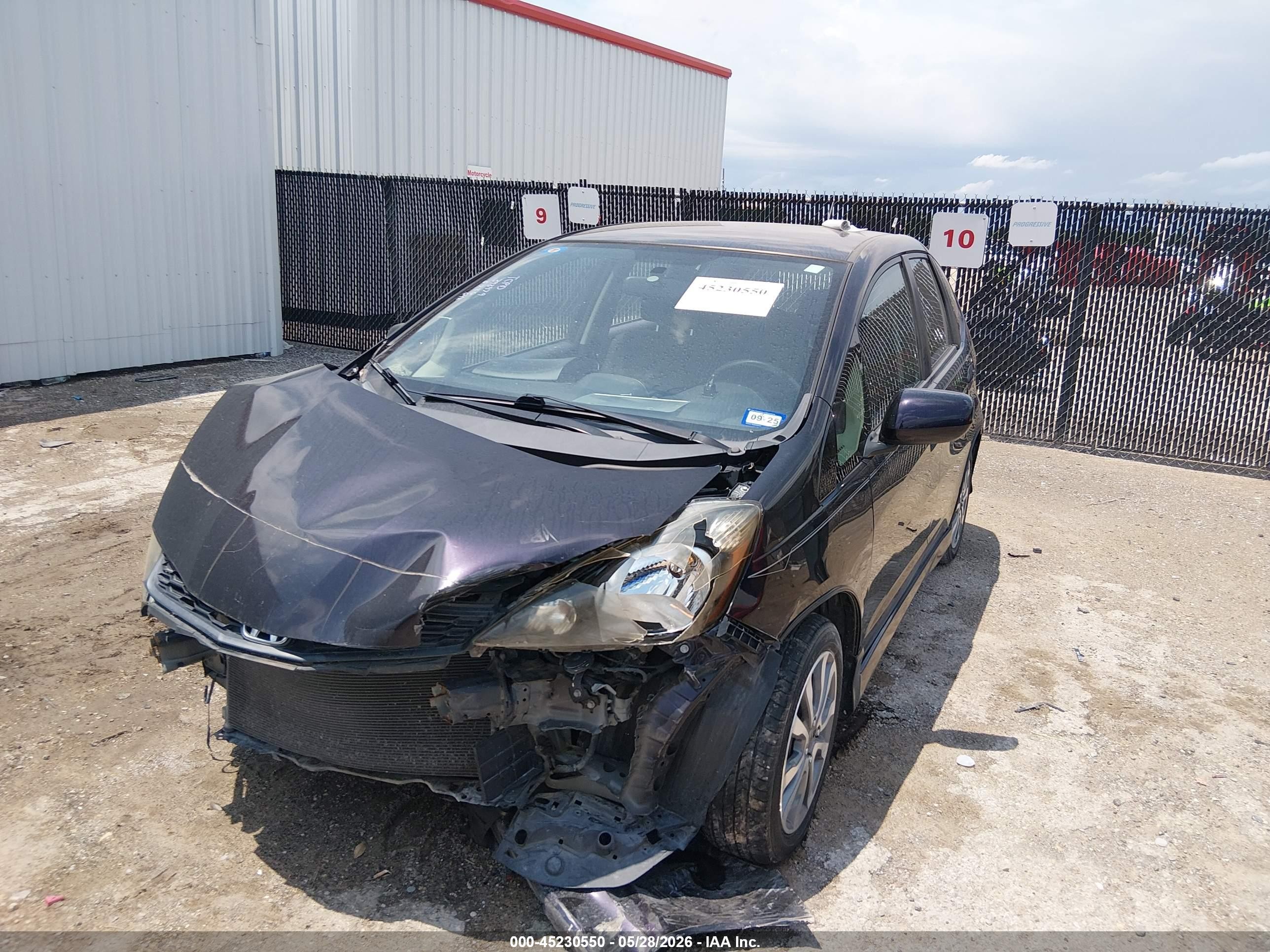 2013 Honda Fit Sport Purple vin: JHMGE8H65DC064481